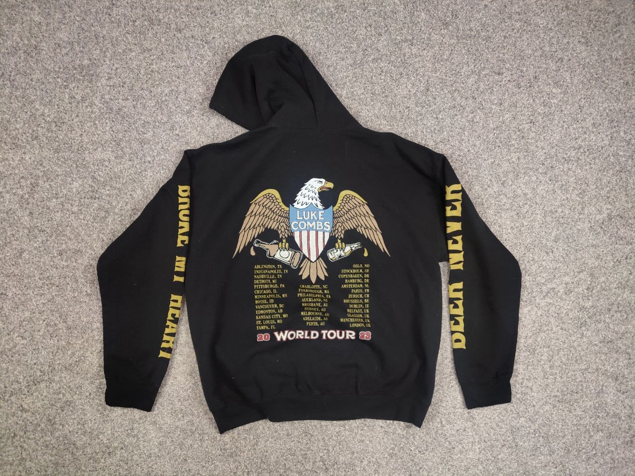 Other Luke Combs world tour America Vintage Style Logo Hoodie Size US M / EU 48-50 / 2 - 14 Thumbnail