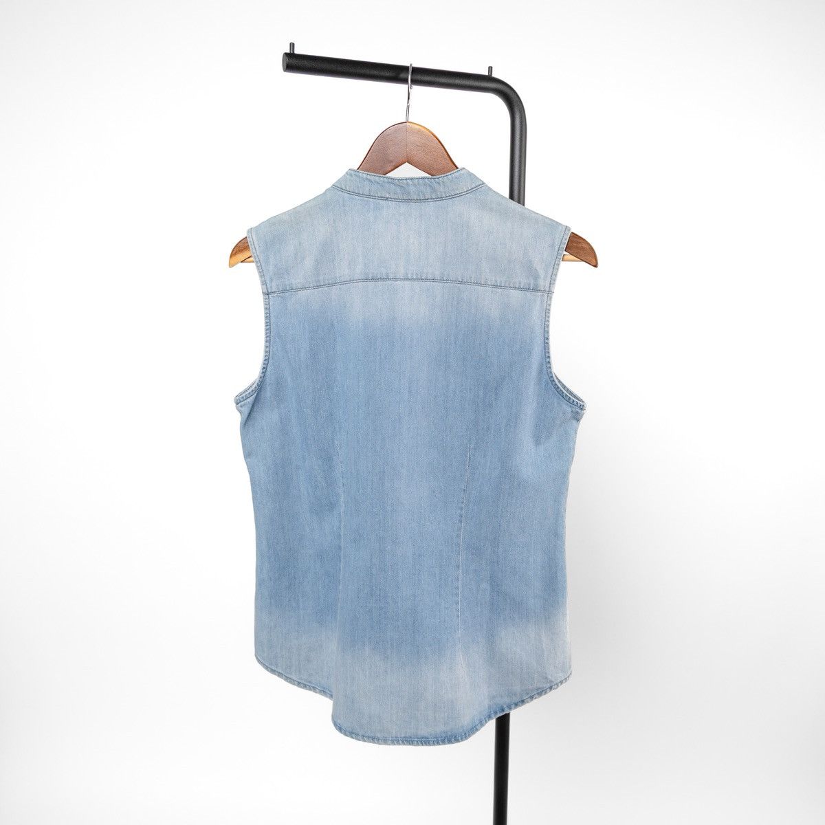 Other Maerz Muenchen Womens Denim Vest Blue Sleeveless Button Up Size M / US 6-8 / IT 42-44 - 2 Thumbnail