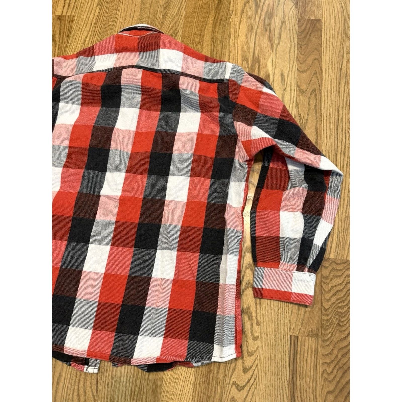 Vintage VINTAGE Five Brother Flannel Shirt Men’s L Button Up Long Sleeve Cotton Red Plaid Cott on Vintage: 80s 90s Outdoor Retro USA Classic Workwear Pockets Size US L / EU 52-54 / 3 - 4 Thumbnail