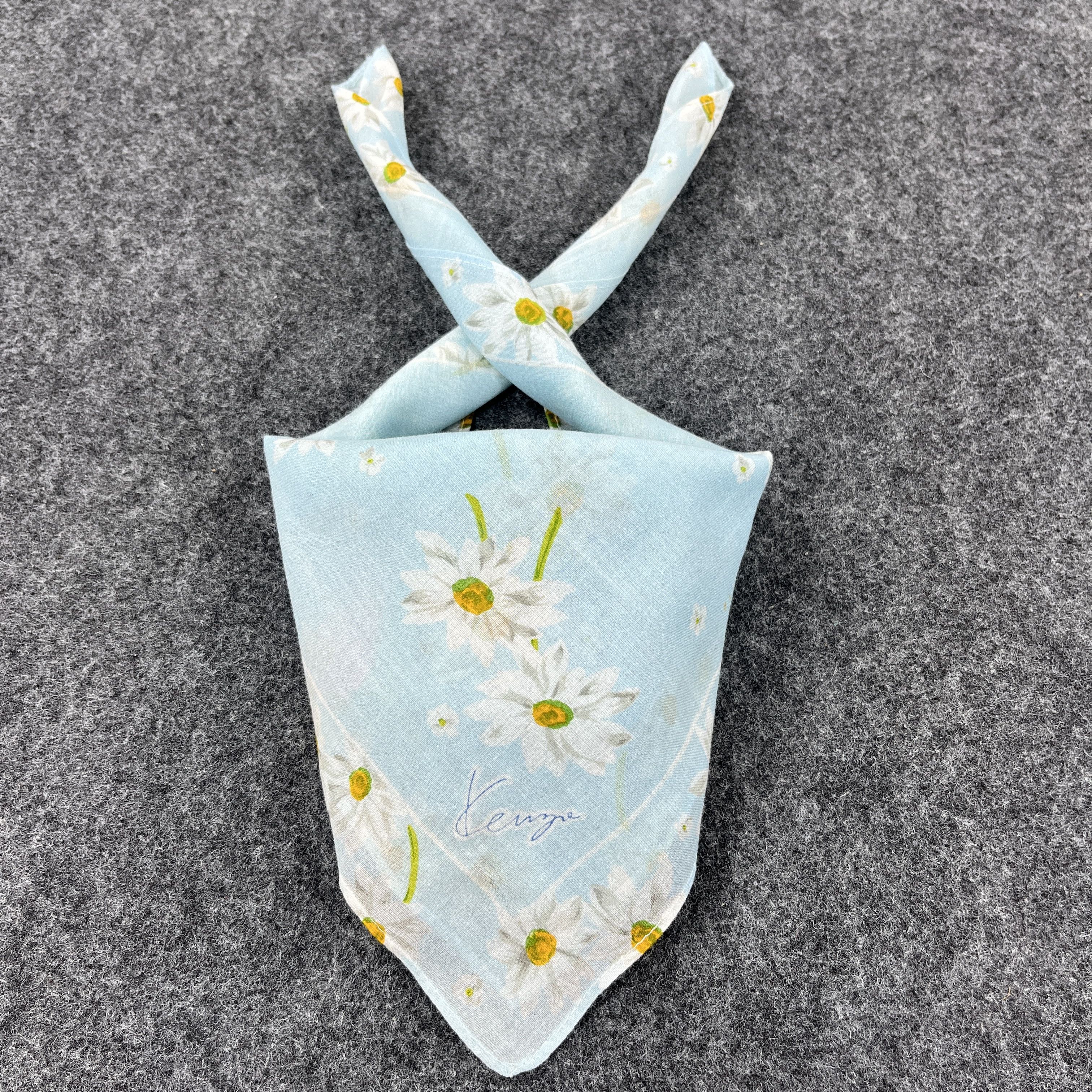 Kenzo × Vintage Kenzo Handkerchief / Bandana / Neckerchief / Headscarf B312 Size ONE SIZE - 1 Thumbnail