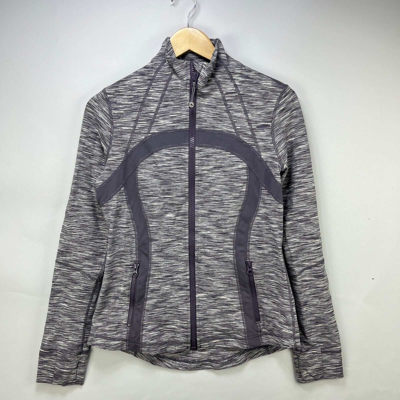 Vintage Lululemon Define Jacket Size 10 Zip up Size L / US 10 / IT 46 - 1 Thumbnail