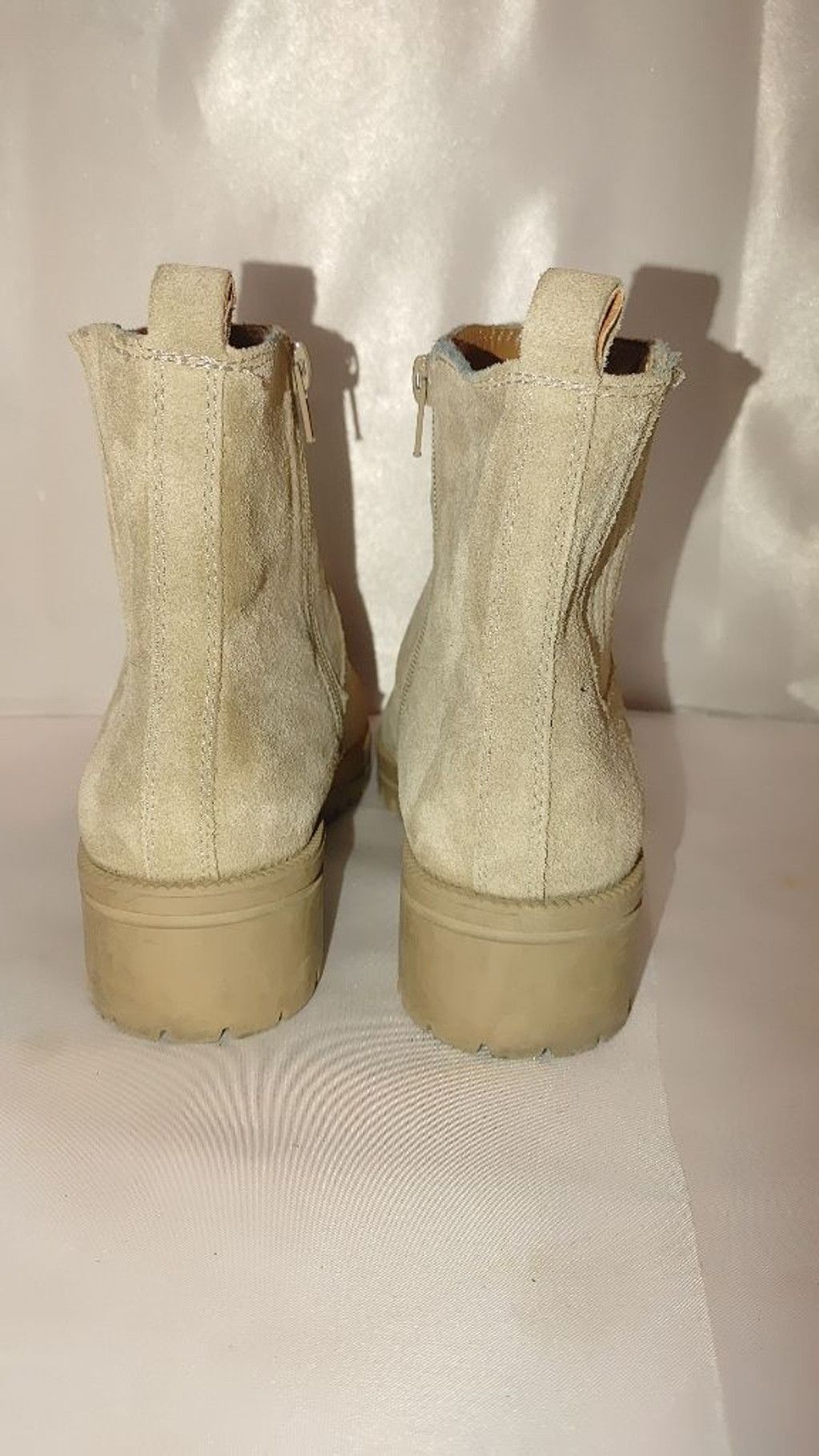 Lucky Brand Lucky Brand Hazyl Fossilized Suede Boots Size 8M NWOT Size US 8 / IT 38 - 7 Thumbnail