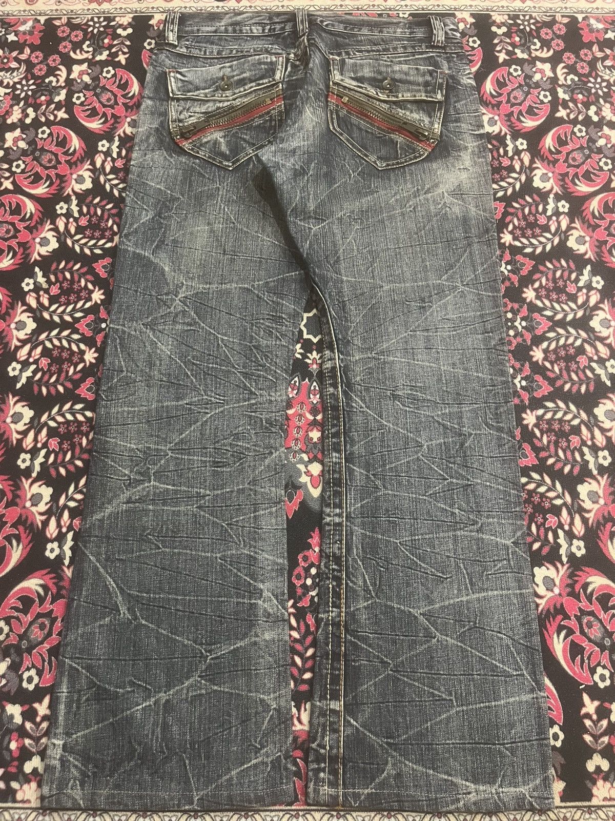 semanticdesign Japan Semantic Design Dark Washed Cracked Fringe Flare Jeans Size US 32 / EU 48 - 2 Thumbnail