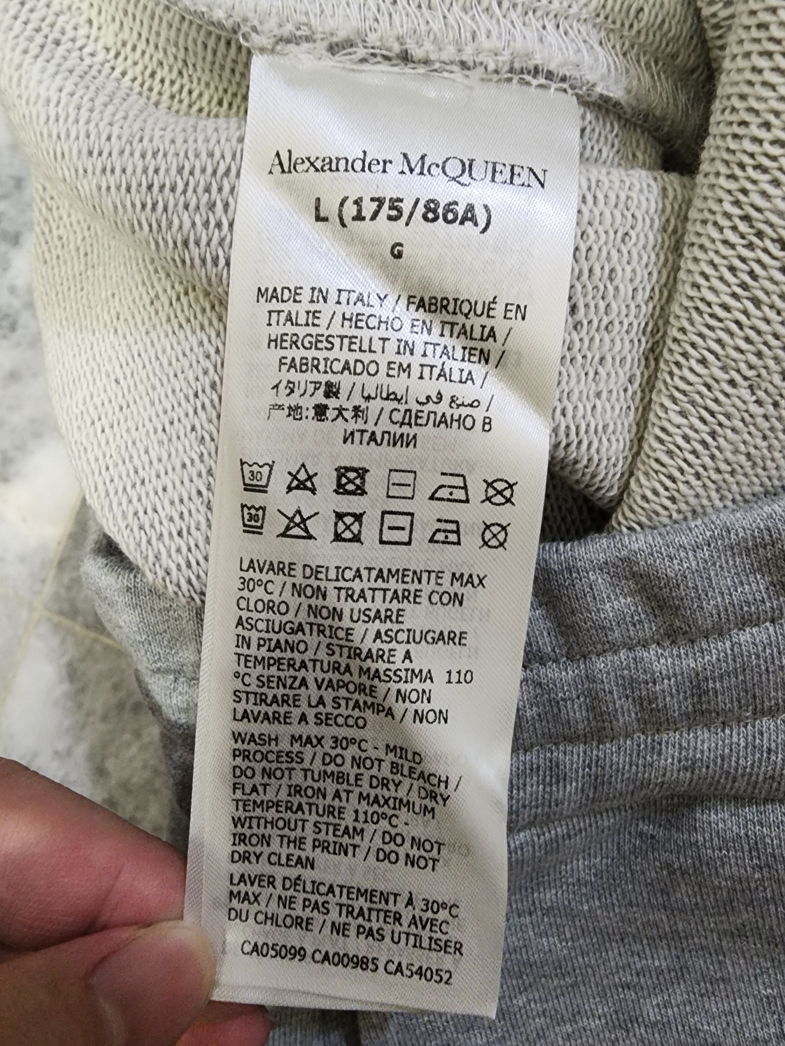 Alexander McQueen Graffiti Logo Sweatpants Size US 34 / EU 50 - 11 Thumbnail
