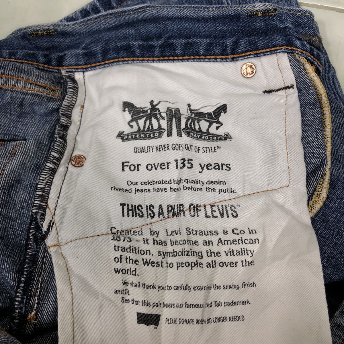 Levi's 🔥90’s Vintage Levi’s Distressed Denim Jeans Size US 31 - 14 Thumbnail