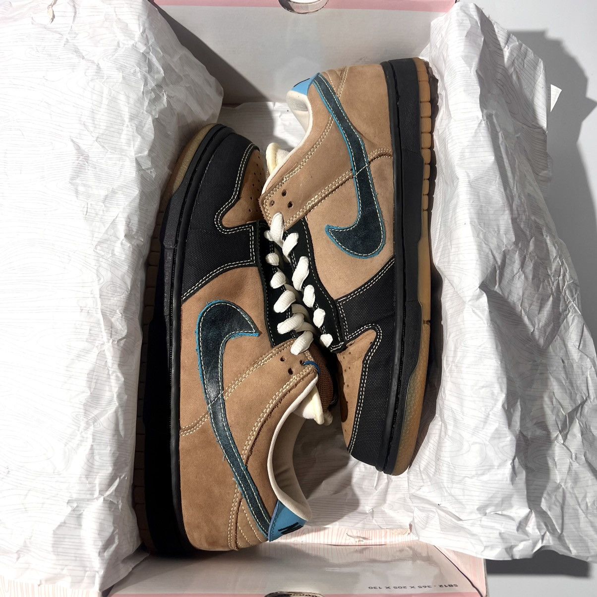 Nike NIKE SB DUNK LOW PRO SLAM CITY SKATES UK10 US11 Size US 11 / EU 44 - 15 Thumbnail