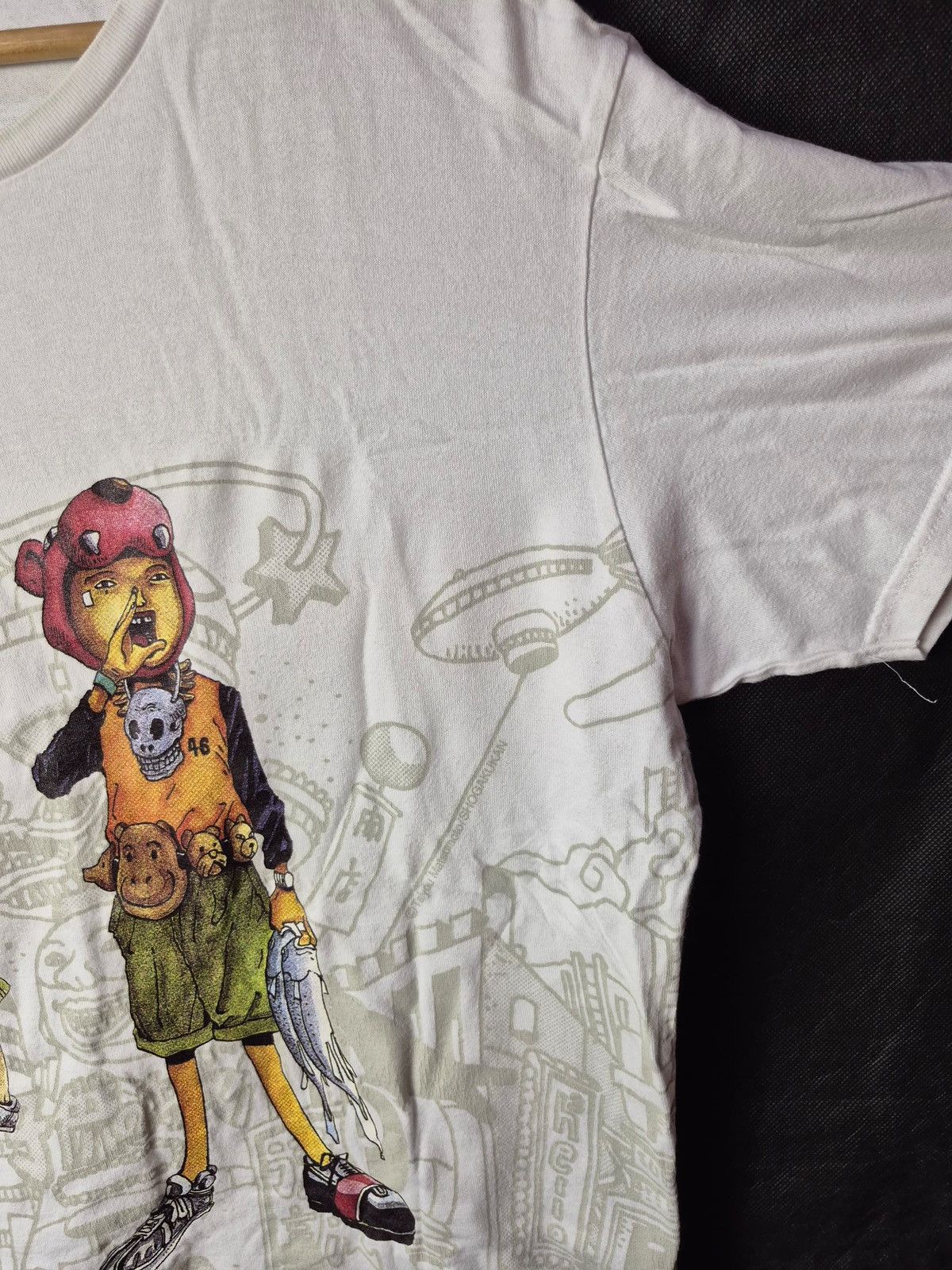 Anime × Japanese Brand × Uniqlo 🔥 Uniqlo Shogakukan Anime Cartoon Art Tee Size US L / EU 52-54 / 3 - 5 Thumbnail