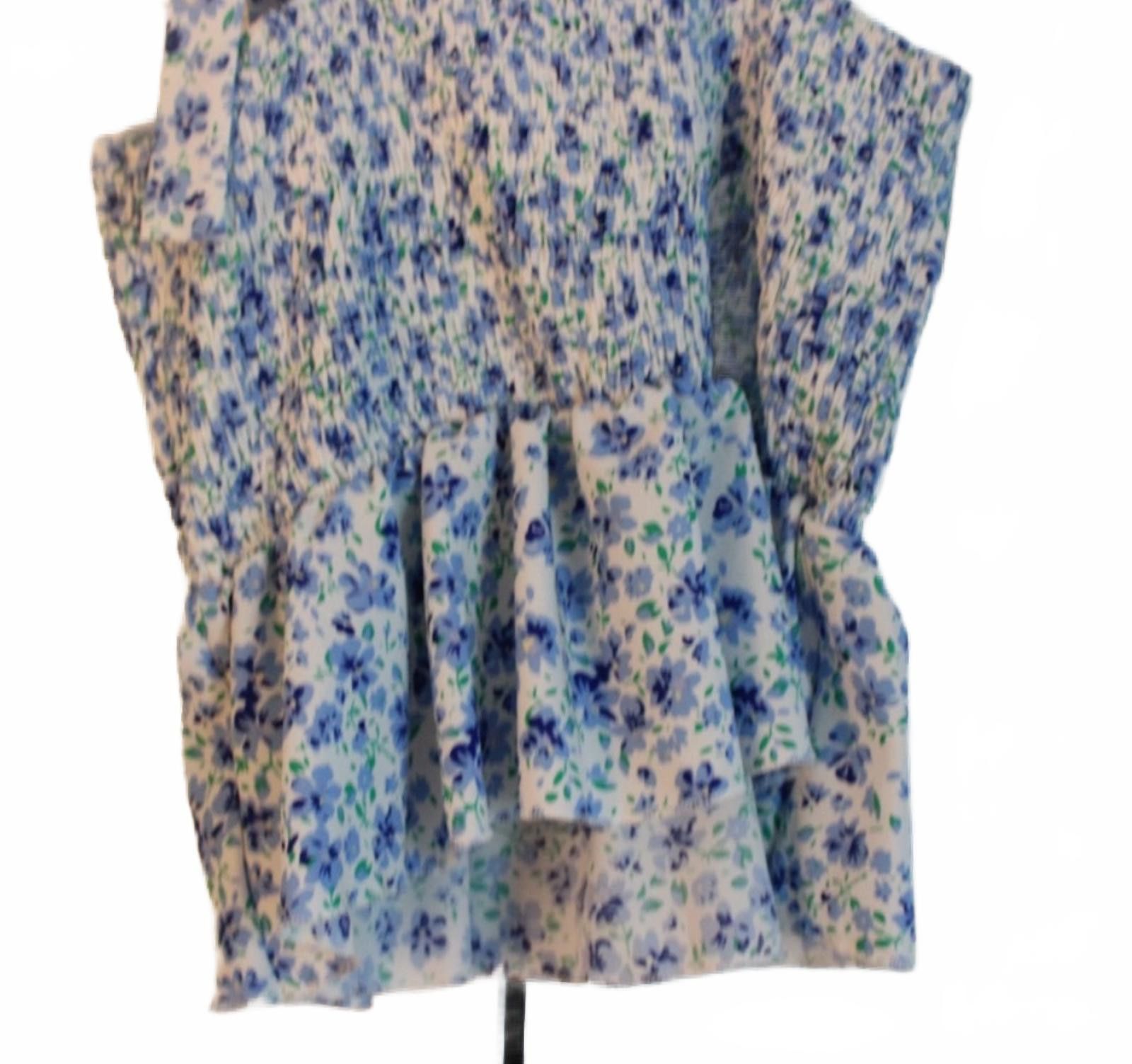 Shein NWOT SHEIN Women's Floral Print Sleeveless Top Tie Straps S Size S / US 4 / IT 40 - 3 Thumbnail