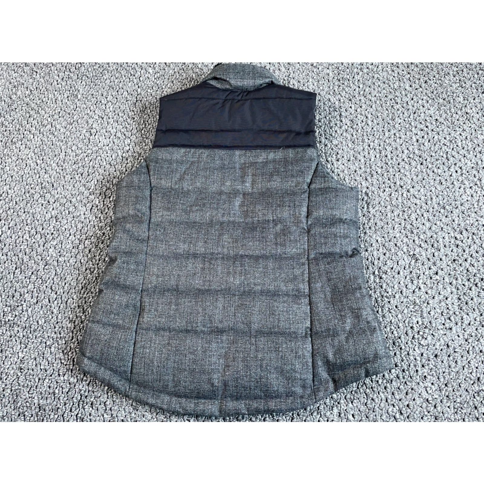 Vintage Woolrich Vest Puffer Wool Loft Insulated Zip Woolrich Women's Medium Gray Black Stand-Up Collar Pockets Lined Nylon Polyester 90s Outdoor Casual Mens? Size M / US 6-8 / IT 42-44 - 2 Thumbnail