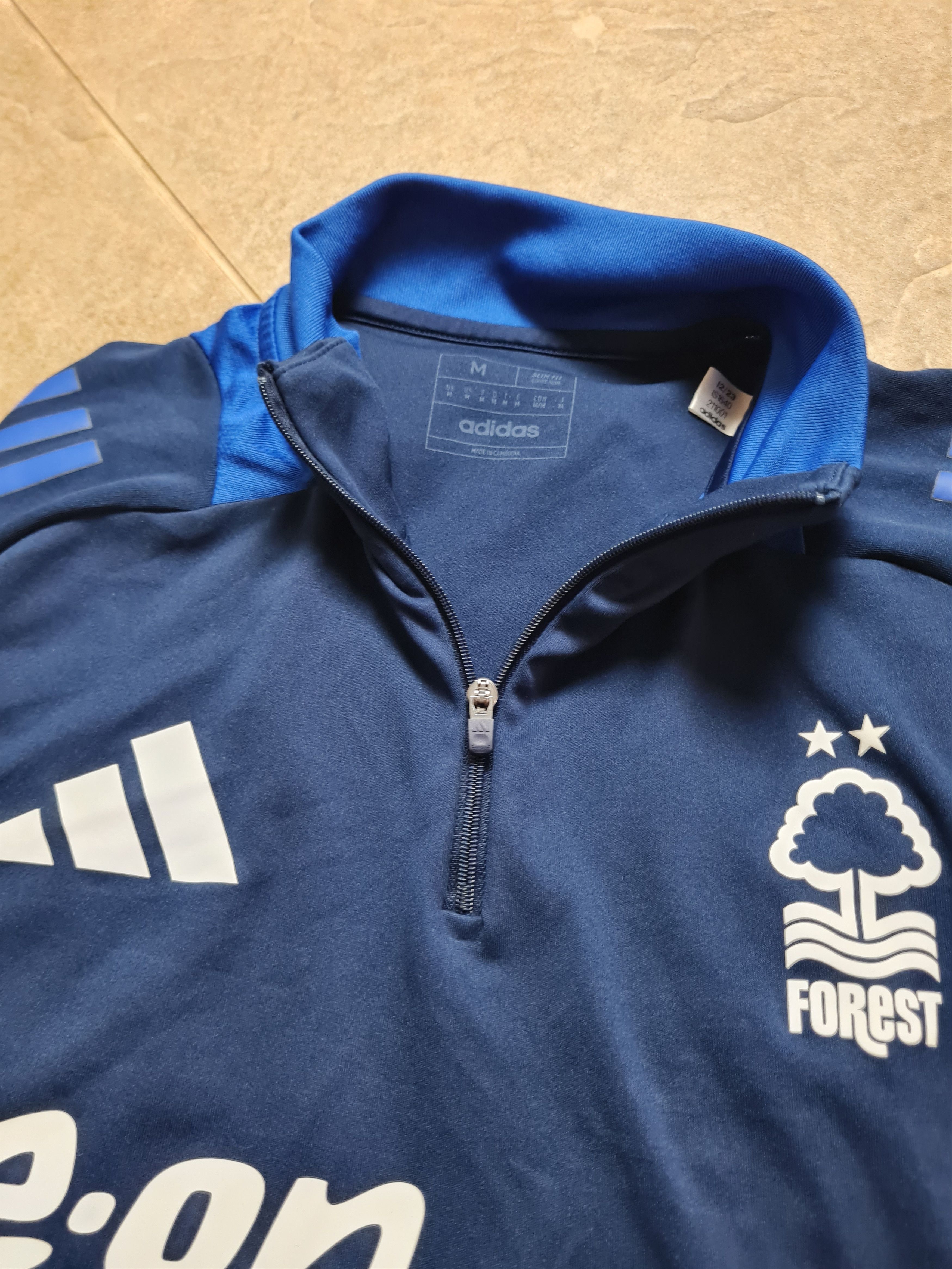 Adidas Jersey Nottingham Forest 2023 training jacket Adidas size M Size US M / EU 48-50 / 2 - 14 Thumbnail