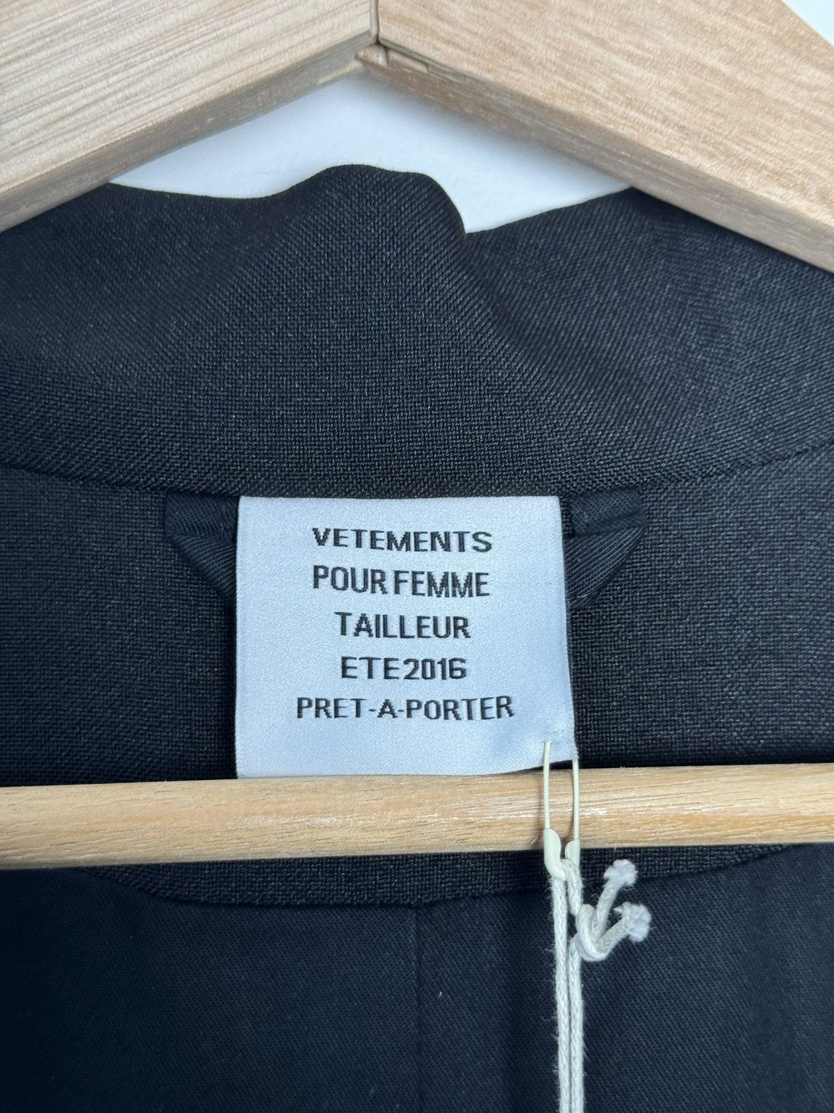 Vetements VETEMENTS long crepe coat HELLO BOYS ss2016, size S, NWT Size US S / EU 44-46 / 1 - 10 Thumbnail
