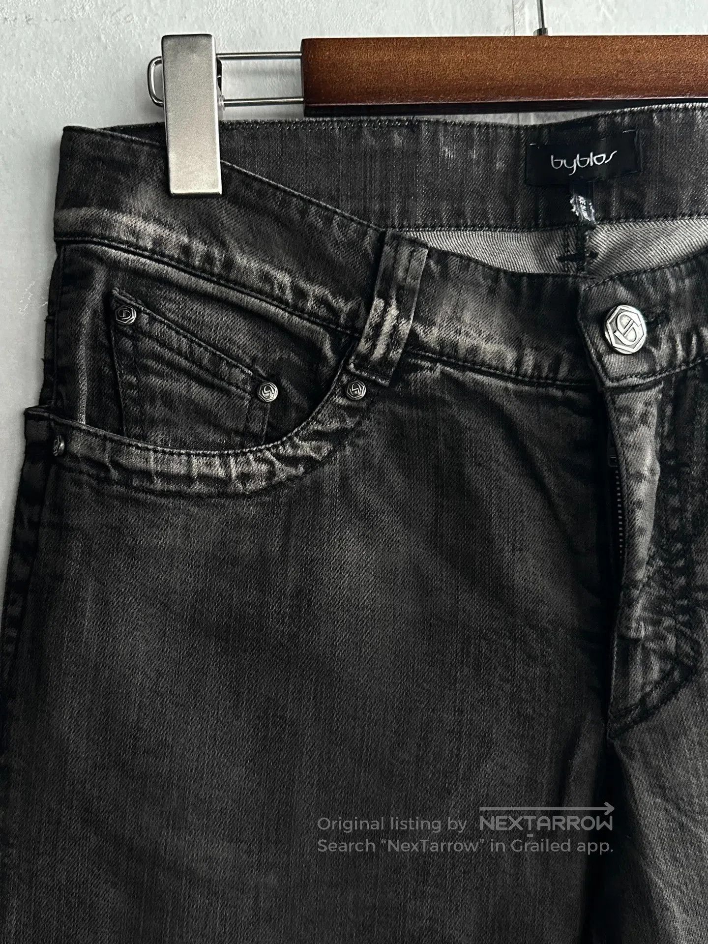 Byblos byblos Water-washed, aged denim jeans| Size US 30 / EU 46 - 4 Thumbnail