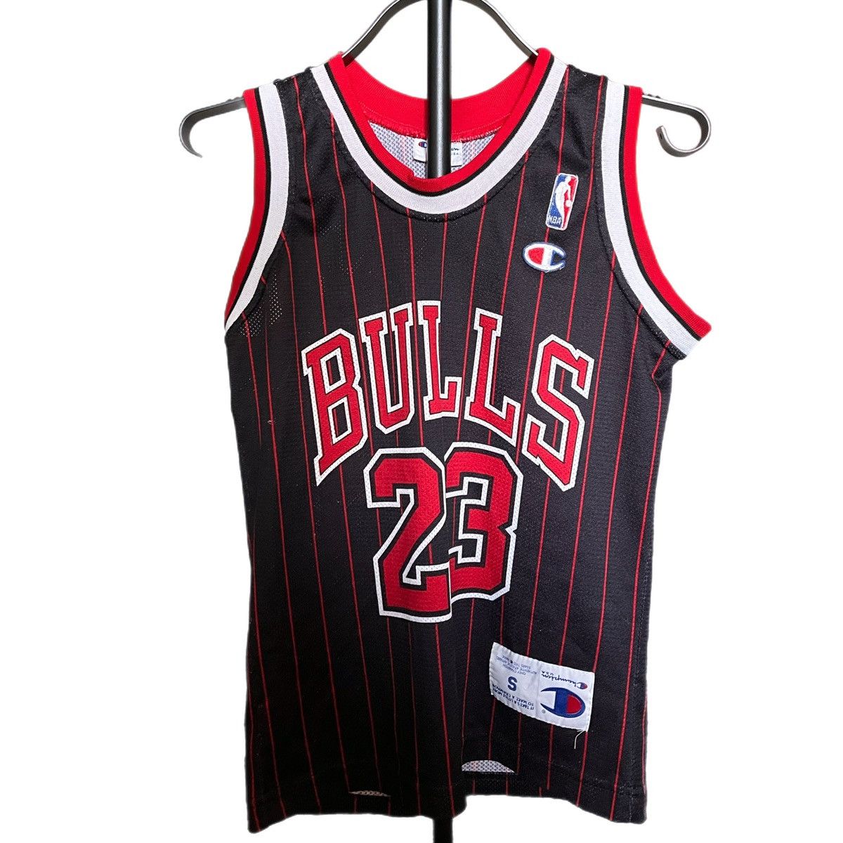 Champion Vintage Michael Jordan Bulls jersey Size US XXS / EU 40 - 1 Thumbnail