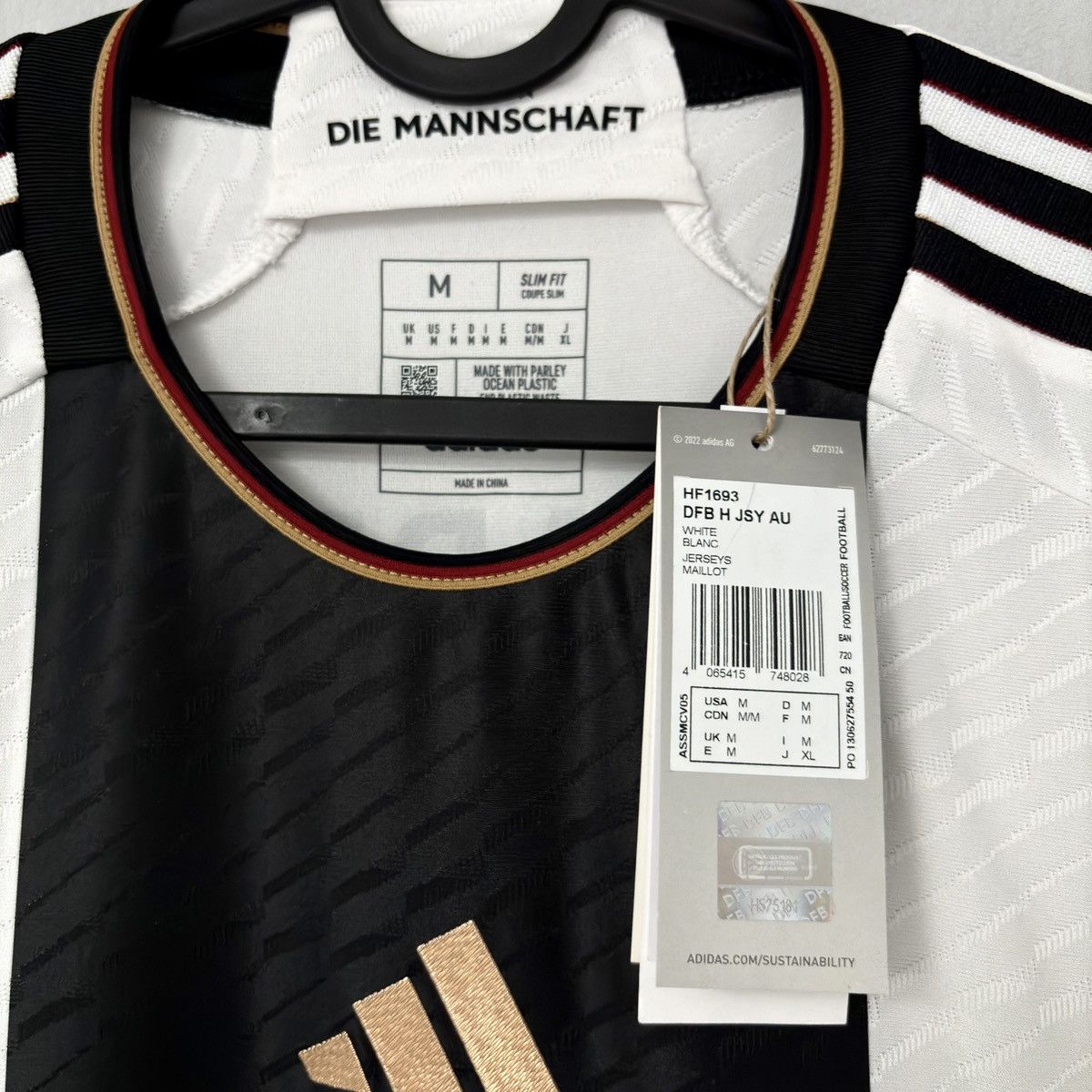 Adidas 2022 2023 Germany NEW Adidas Authentic Home Soccer Jersey Size US M / EU 48-50 / 2 - 6 Thumbnail