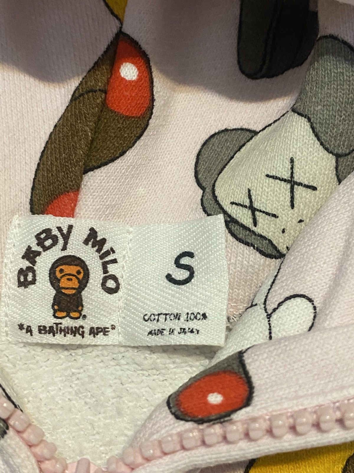 Bape Bape X Kaws Distress Baby Milo Slaughter Full Zip Hoodie Size US S / EU 44-46 / 1 - 6 Thumbnail