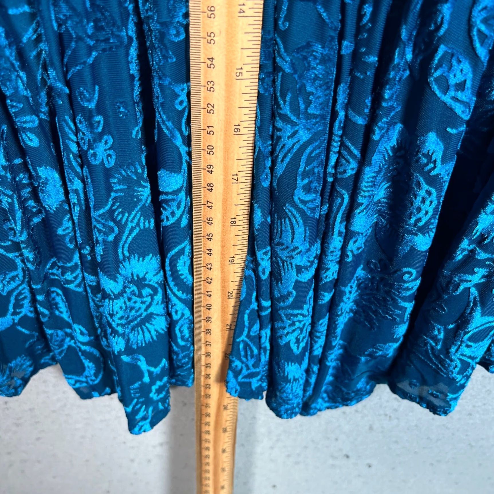 Vintage Kimchi Blue Womens Small Teal Floral Textured Sleeveless Dress W/ Ruffle Details Dress Size S / US 4 / IT 40 - 6 Thumbnail