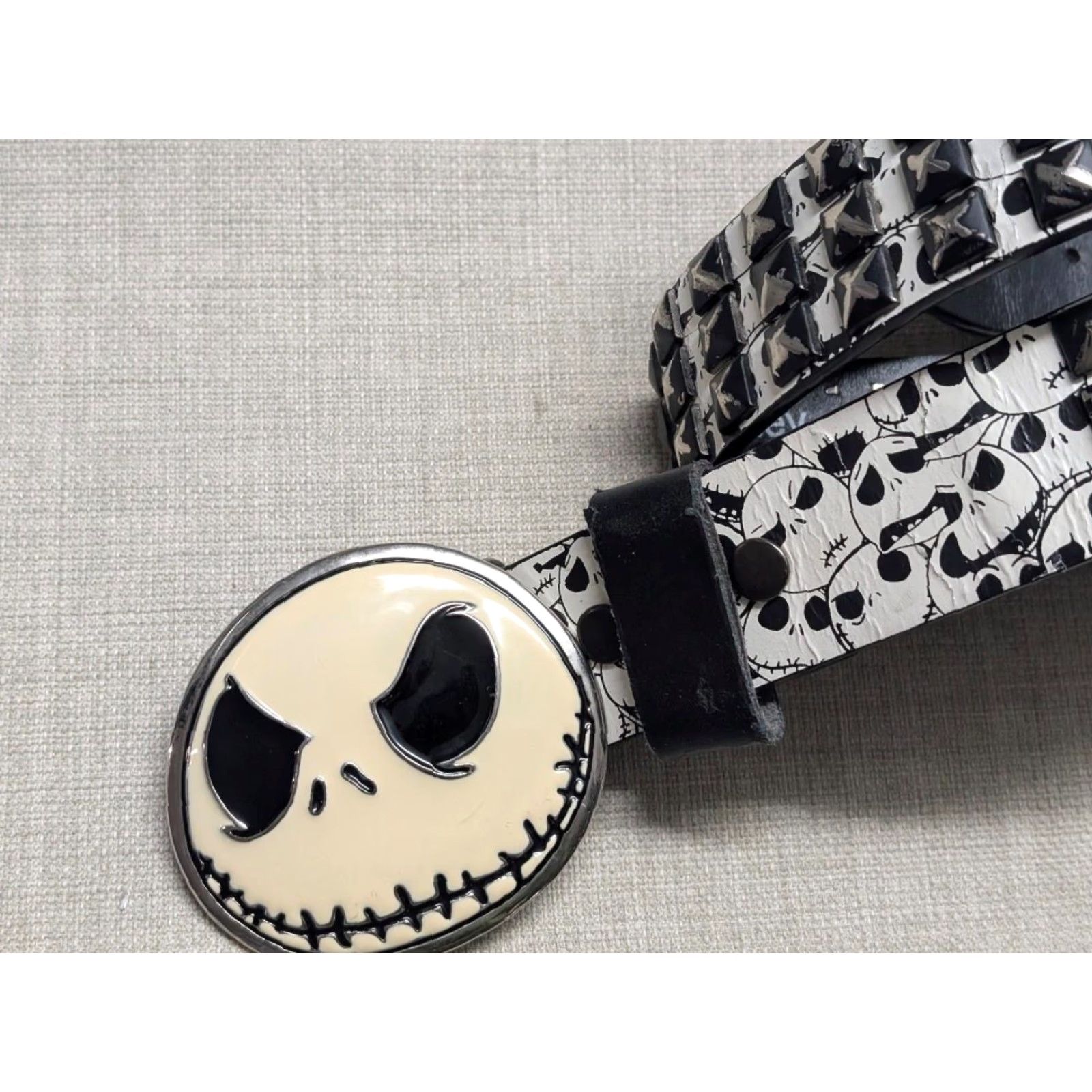 Disney VINTAGE Disney Y2K STUDDED belt 36 bonded leather Western belt Men Mens 36 Nightmare Before Christmas Size 36 - 4 Thumbnail