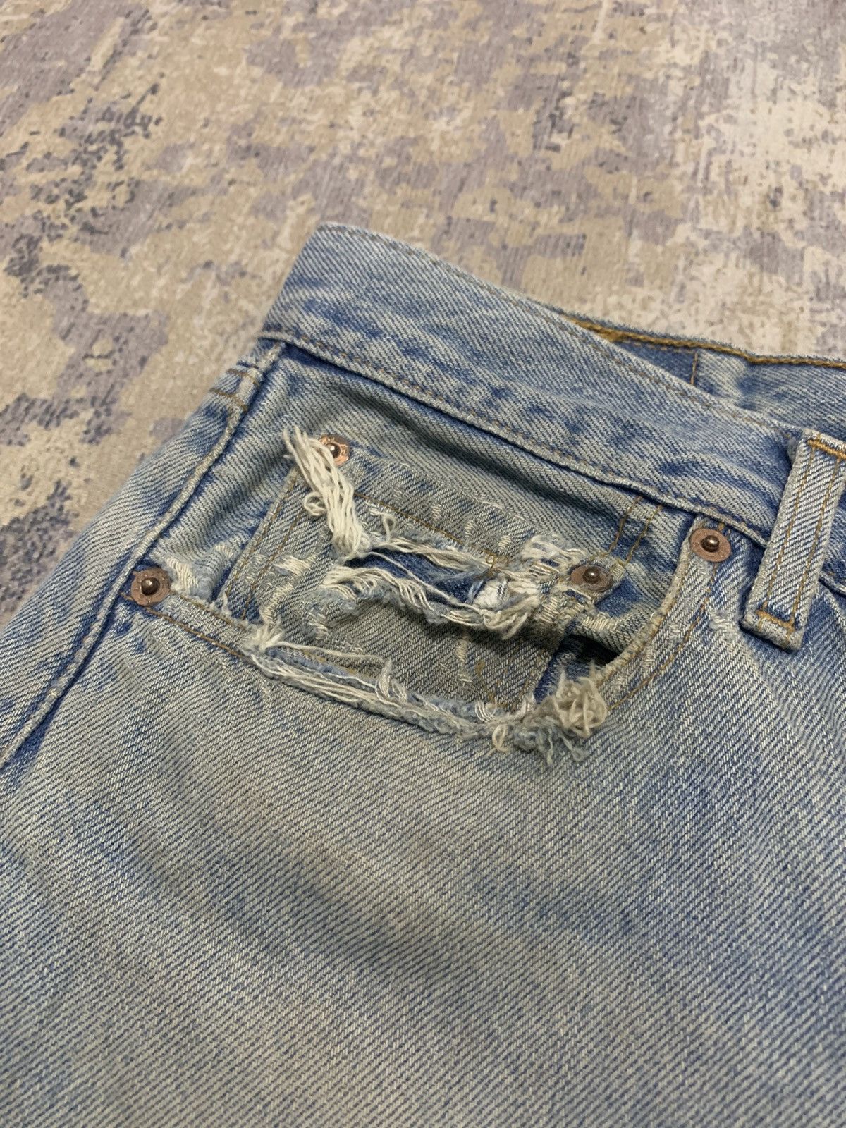 Levi's Vintage Levis 501 Rusty Jeans Distressed Denim Size US 31 - 7 Thumbnail