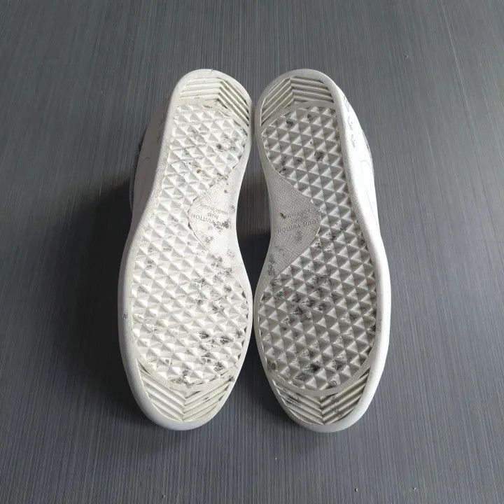 Louis Vuitton Louis Vuitton Luxurious Monogram Low-Top Sneakers -2508 Size US 7.5 / EU 40-41 - 2 Thumbnail