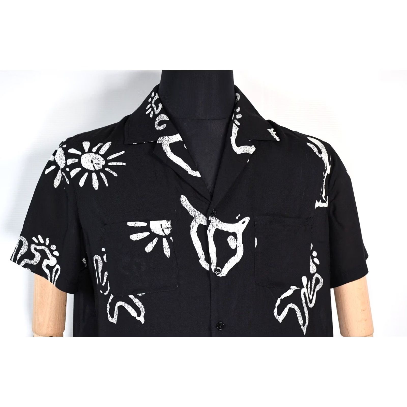 Other OTHER CUBAN SHIRT SUN S Men's Shirt Casual Short Sleeve Black 100% Rayon 100% Genuine Button-Up 58 cm Chest/Armpit 65 cm Length BACK Vintage No Size US S / EU 44-46 / 1 - 2 Thumbnail