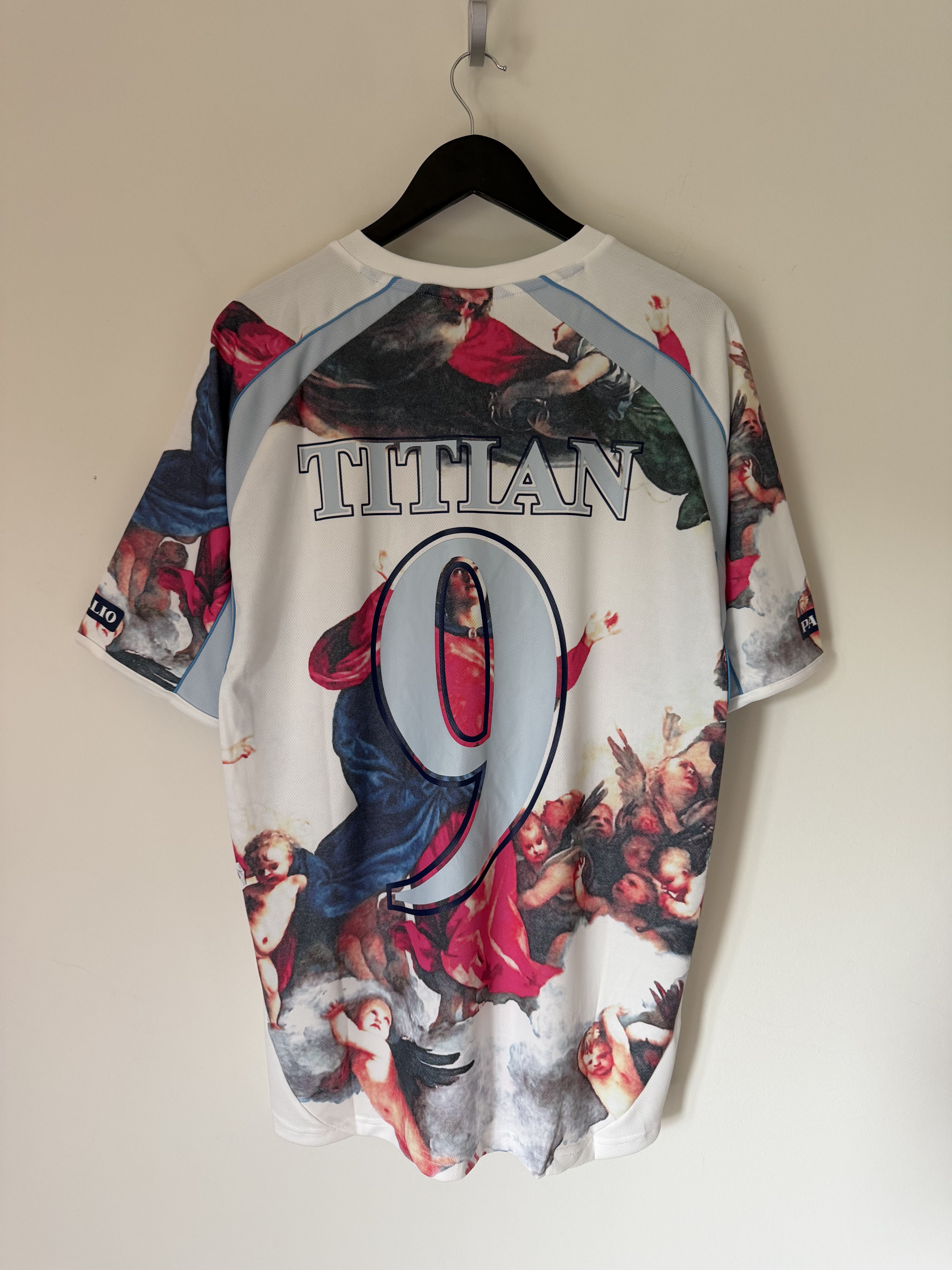 Palace Palace Titan Jersey in White Size US L / EU 52-54 / 3 - 5 Thumbnail