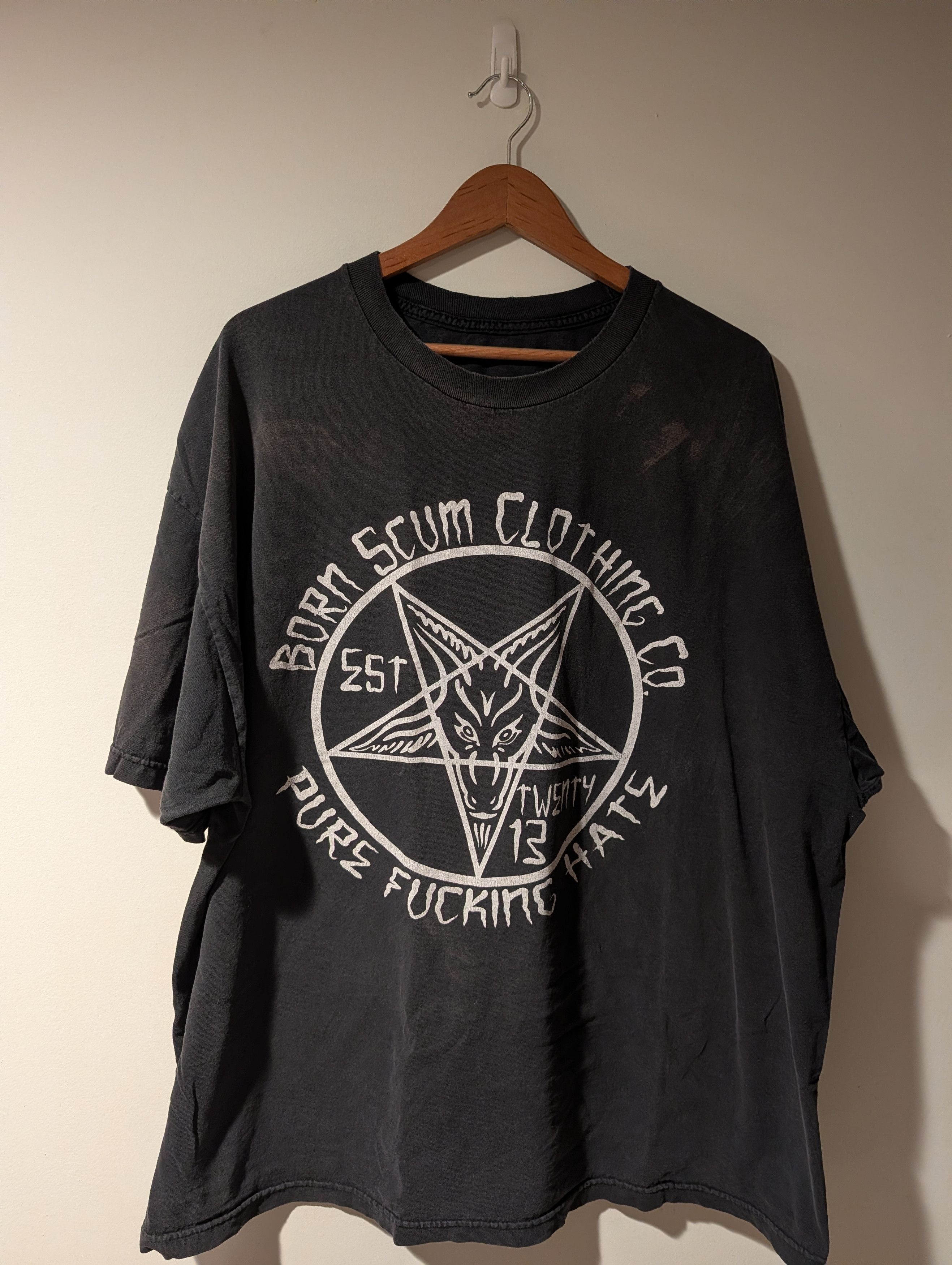 Hot Topic Born Scum Clothing Pentagram Baphomet Pure Hate T-Shirt Size US XXL / EU 58 / 5 - 1 Thumbnail