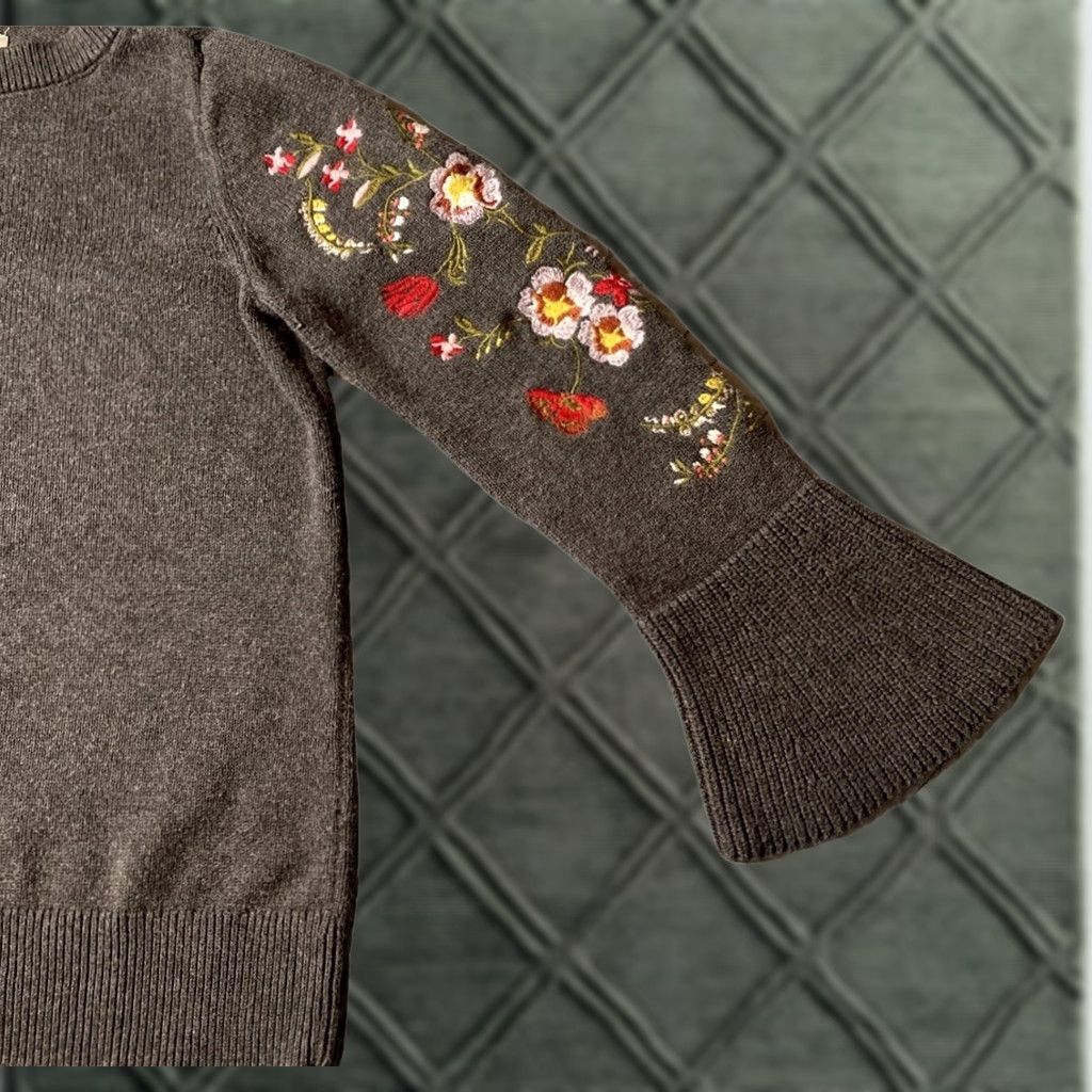 Loft VINTAGE LOFT Sweater PS Charcoal Bell Sleeve Crochet Embroidered Cotton Knit Pullover Ladies Size S / US 4 / IT 40 - 1 Thumbnail