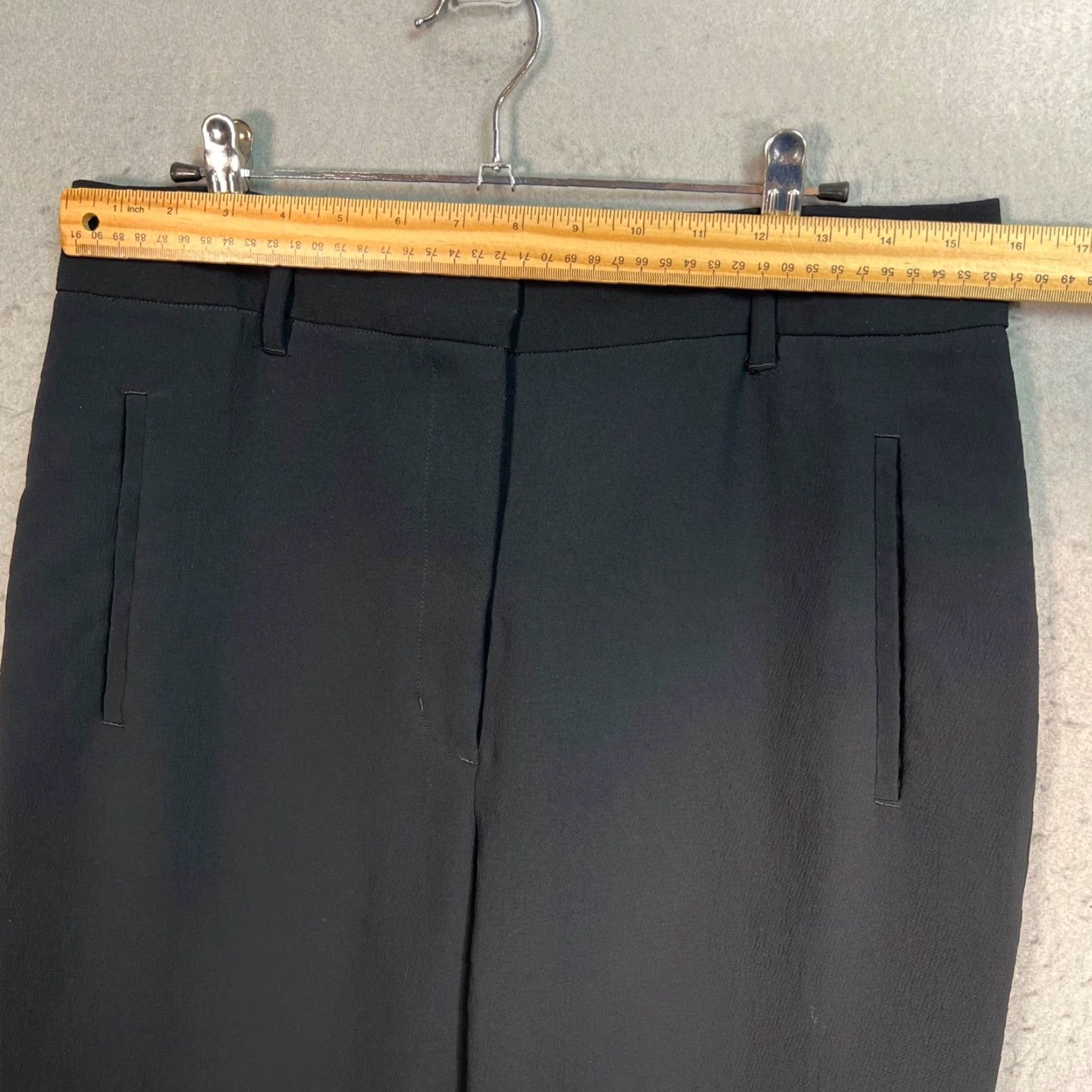 Vintage Wilfred Womens Pants Black Tapered High-Waist 12 Adult Inseam 24 Pockets Dress Style Mens? Womens Size 34" / US 12 / IT 48 - 5 Thumbnail