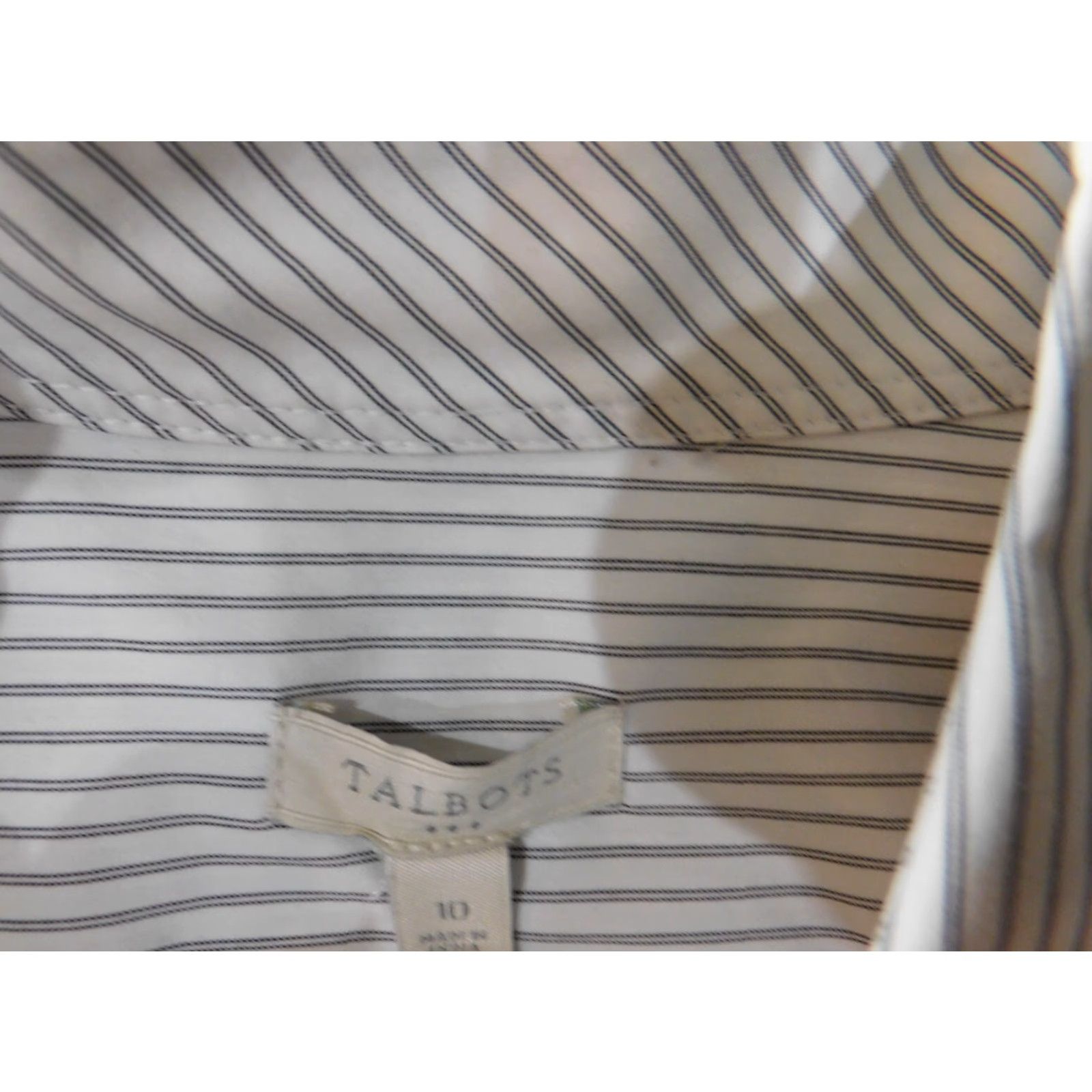 Talbots Talbots Button-Up Shirt Beige Striped Stretch Cotton Womens Size 10 Regular Classic Casual Pattern Striped Collared Button-Up Length Long Sleeve Knit? Size L / US 10 / IT 46 - 5 Thumbnail