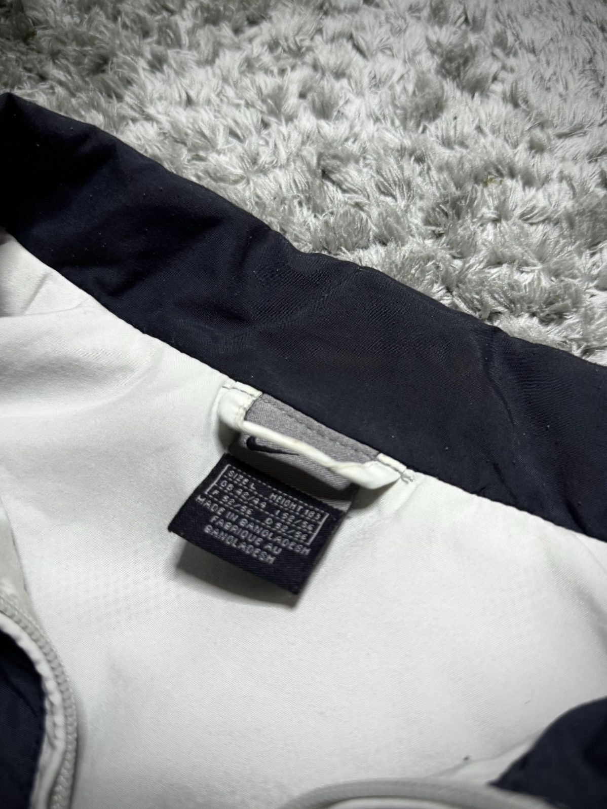 Nike 00s Nike Jacket Vintage Rare Nylon Swoosh Drill Streetwear Size US L / EU 52-54 / 3 - 7 Thumbnail