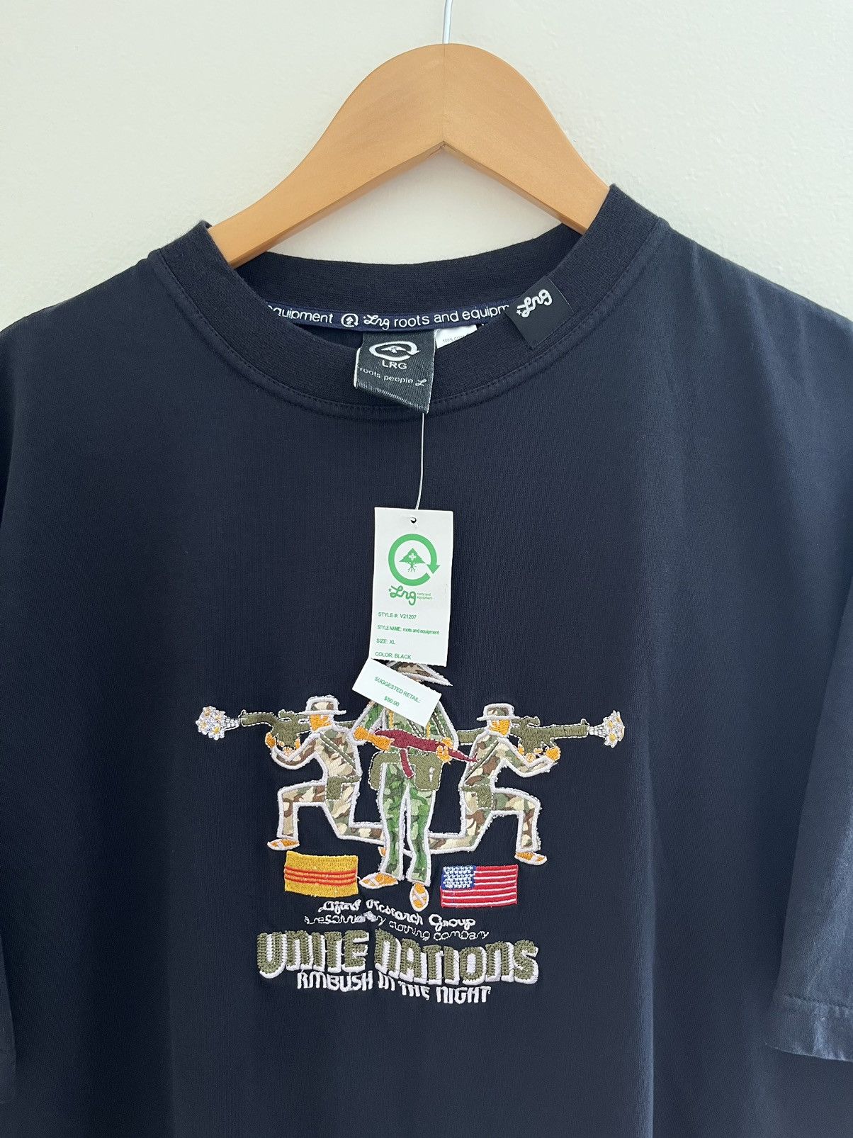 LRG NEW Vintage Y2K Lrg Skateboards United Nations T-Shirt Size US XL / EU 56 / 4 - 2 Thumbnail