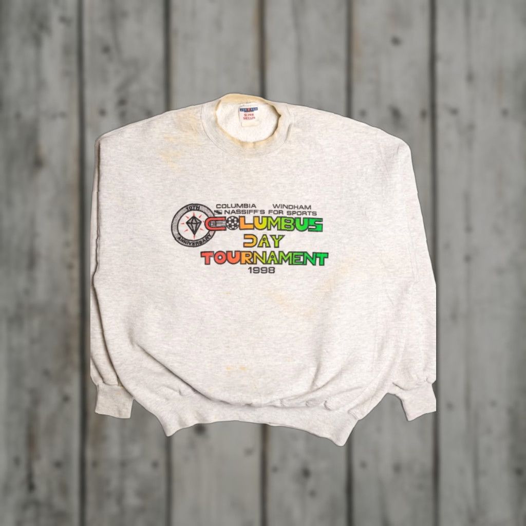 X-LARGE VINTAGE 1998 Columbus Day Tournament Sweatshirt XX-Large Light Gray Sweatshirt Mens Womens Unisex Adults 1998 Grey Size US XXL / EU 58 / 5 - 1 Thumbnail
