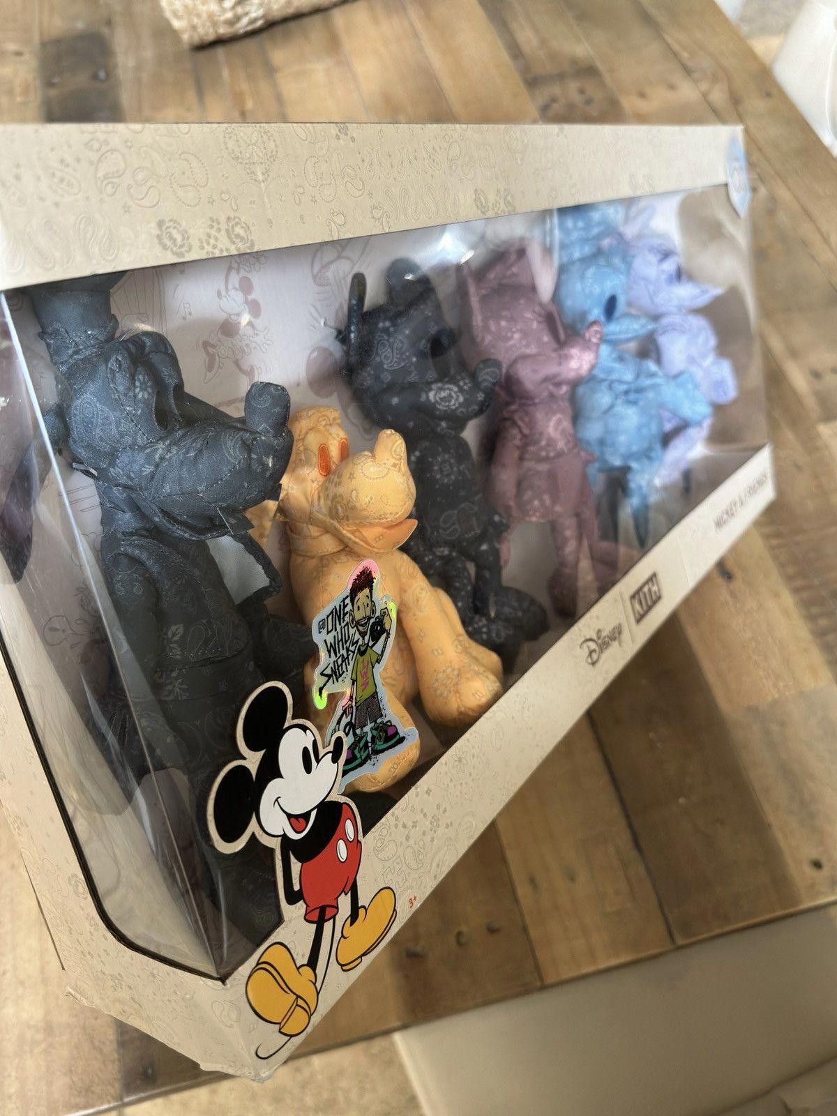 Kith Kith x Disney Mickey & Friends Plush Set Size ONE SIZE - 7 Thumbnail