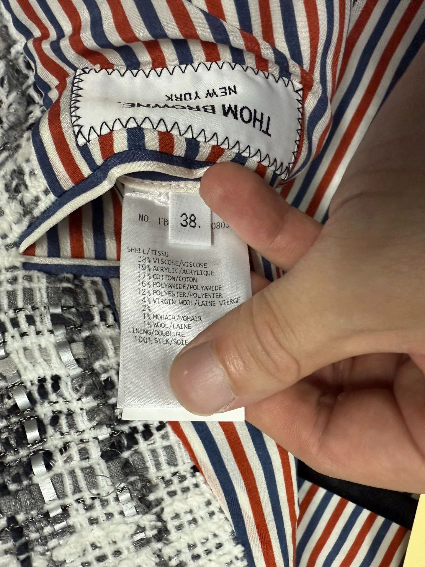 Thom Browne Thom Browne Women's B&W Raw Edge Coco Blazer Rare Runway Size XS / US 0-2 / IT 36-38 - 5 Thumbnail