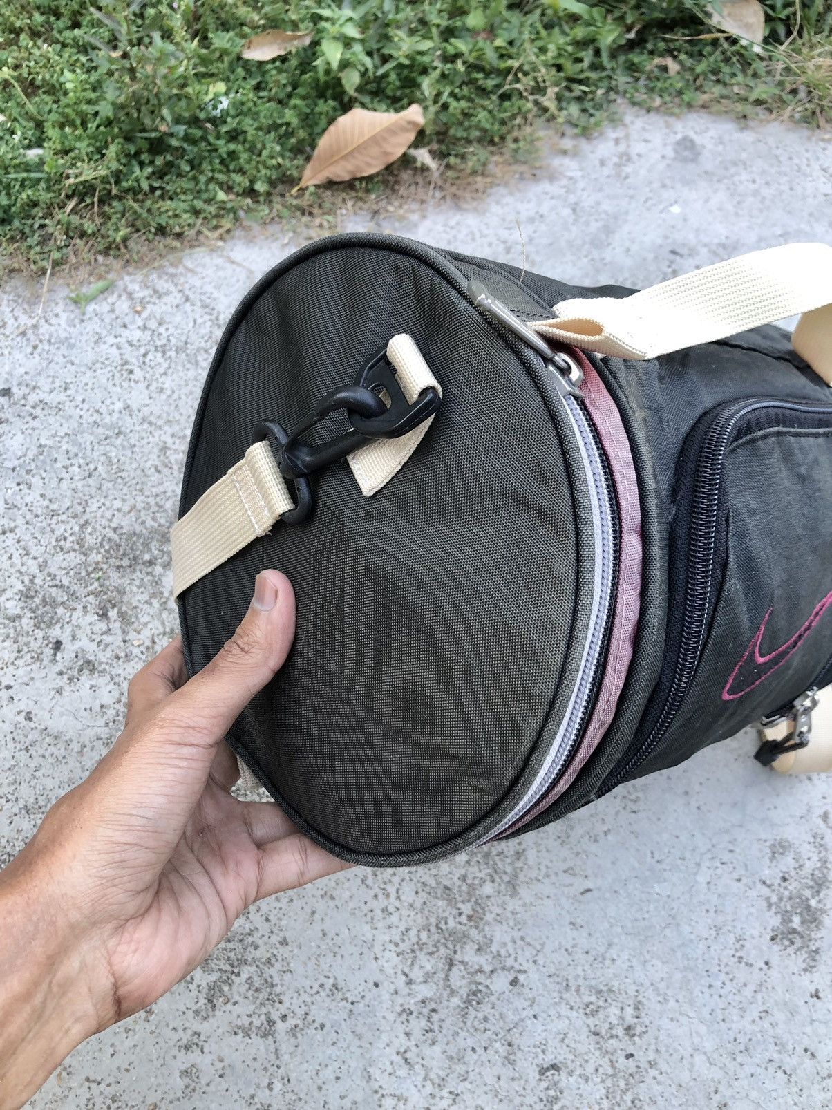 Nike VINTAGE SUN FADED NIKE BOSTON/DUFFEL BAG Size ONE SIZE - 2 Thumbnail