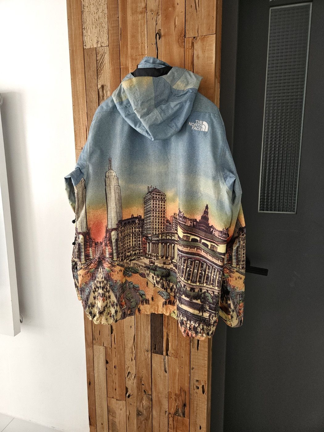 Supreme × The North Face Supreme x The North Face Day Summit Jacket Size US XL / EU 56 / 4 - 4 Thumbnail