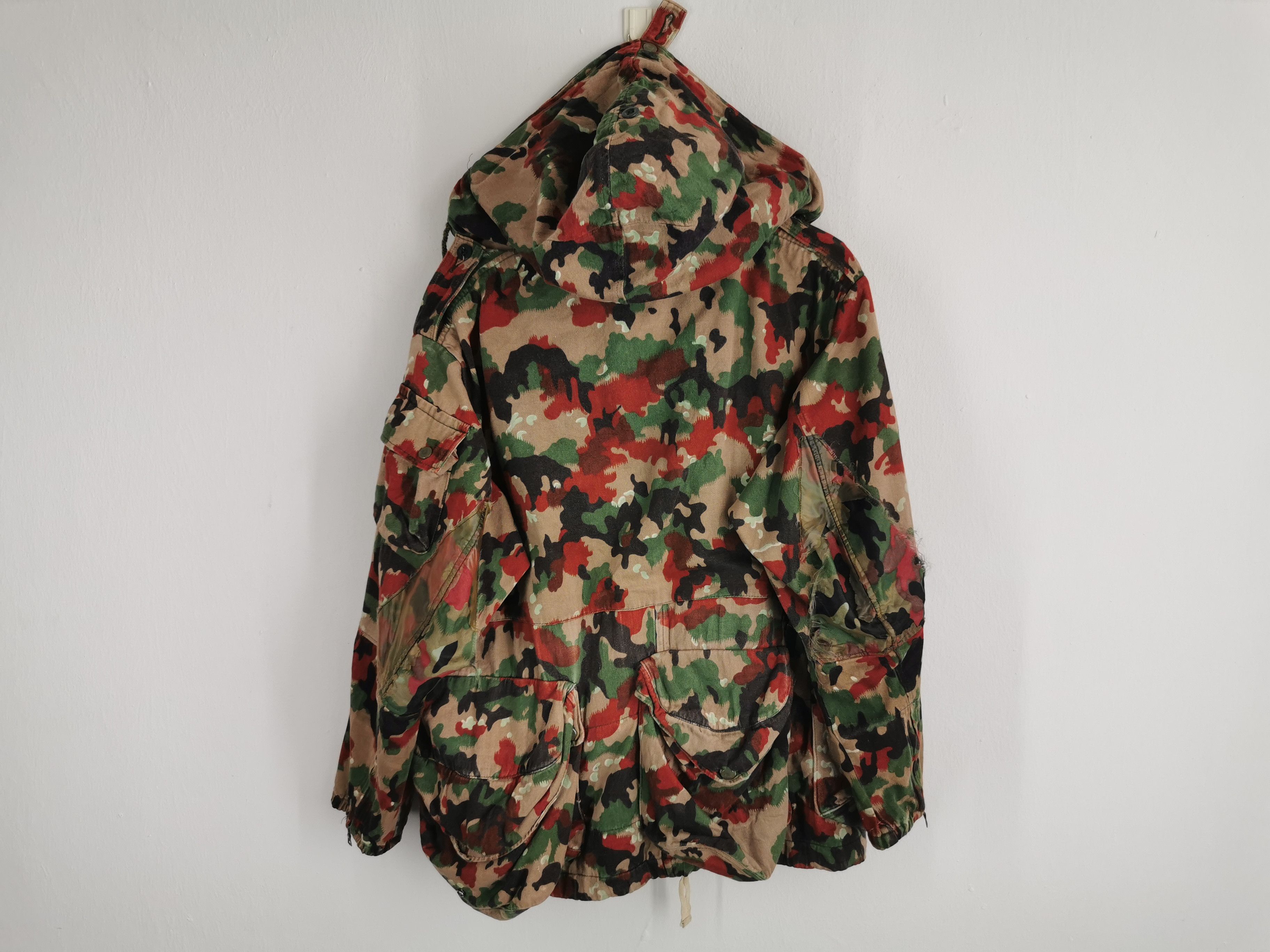Vintage Vintage 70s Swiss M70 TAZ 83 Alpenflage Camo Jacket Size US M / EU 48-50 / 2 - 4 Thumbnail