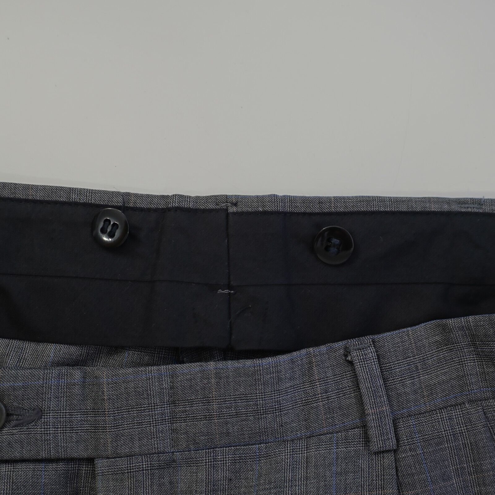 Hart Schaffner Marx Hart Schaffner Marx Gold Trumpeter Wool Gray Plaid W/ Blue W Size 42L - 4 Thumbnail