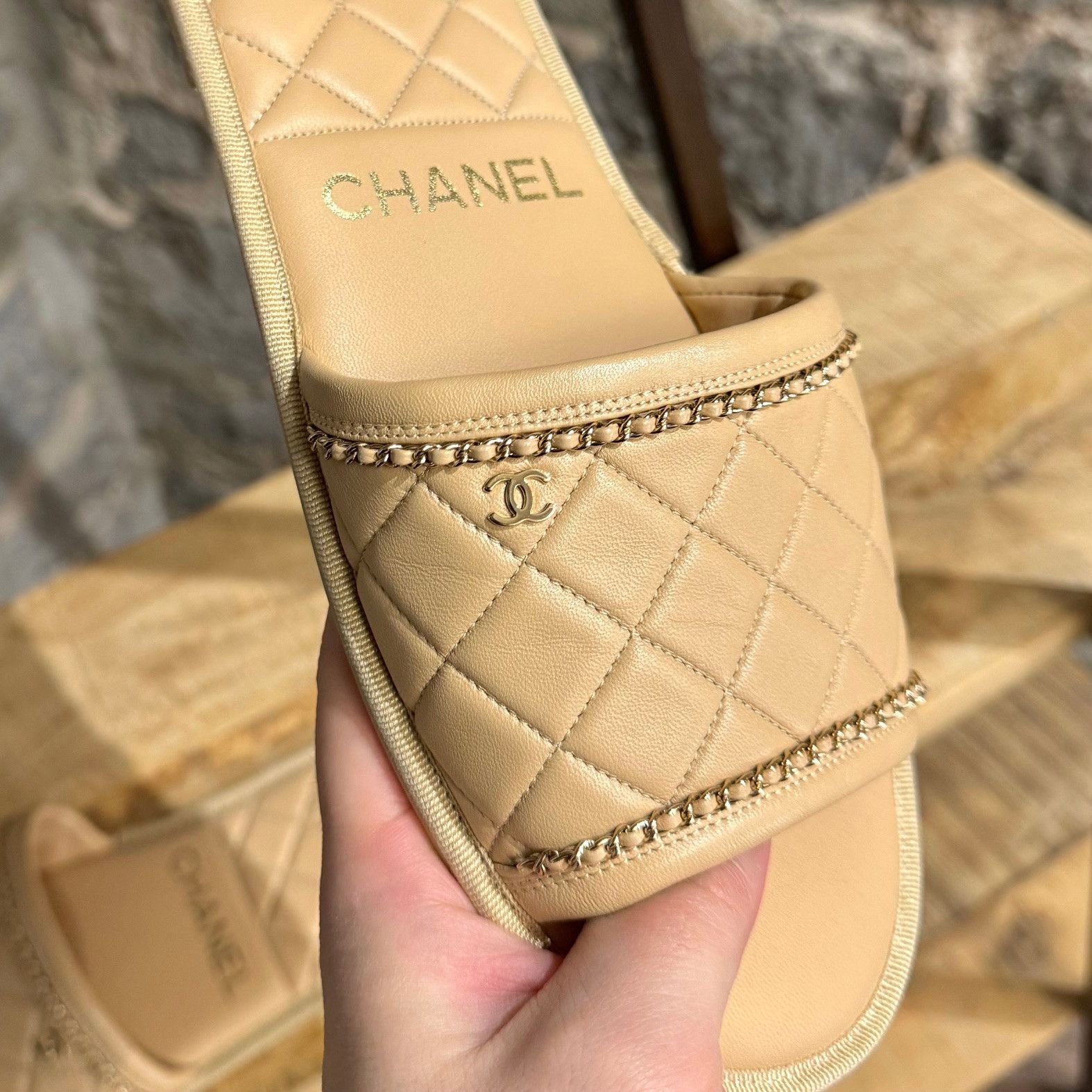Chanel Chanel Beige Quilted Leather CC Chain Link Slipper Sandals Size US 11 / IT 41 - 8 Thumbnail
