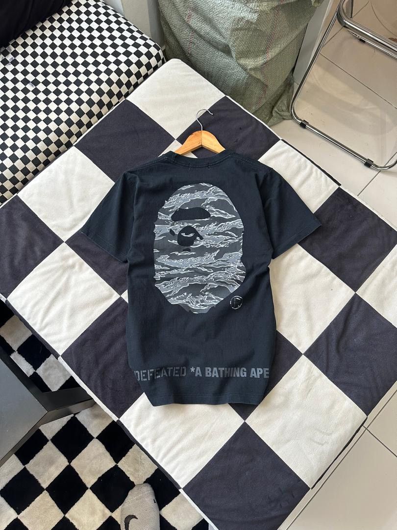 Bape × Undefeated BAPE X UNDEFEATED Size US S / EU 44-46 / 1 - 1 Thumbnail