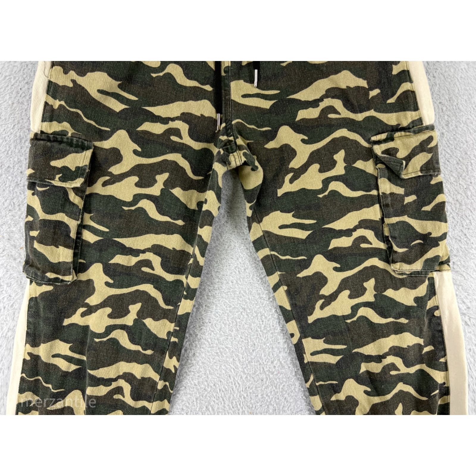 Vintage Cotton Candy Womens Jeans Camouflage 5-Pocket Denim Cotton Blend Cargo Folded Rise High Inseam 25 in Green Small S Womens Jeans Size 28" / US 6 / IT 42 - 6 Thumbnail
