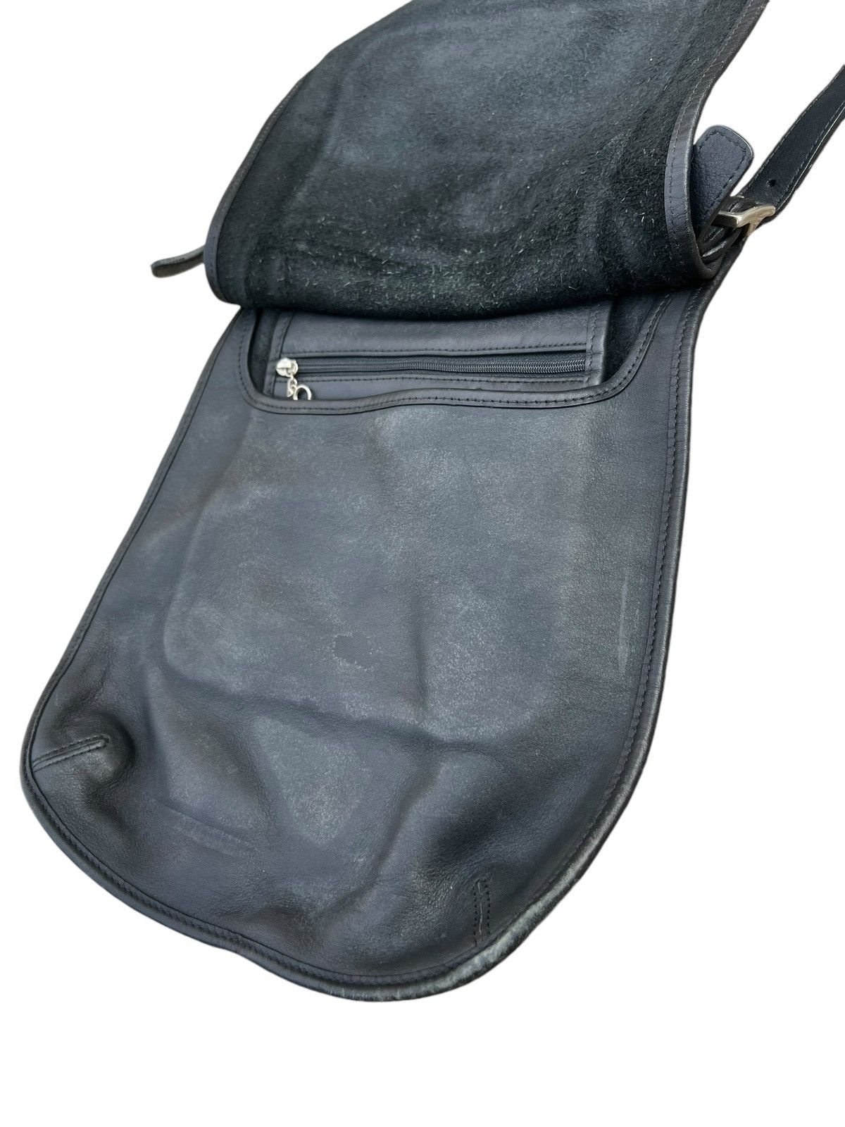 Coach × Leather Vintage Coach Patina Glove Tanned Leather Flap Bag Size ONE SIZE - 12 Thumbnail