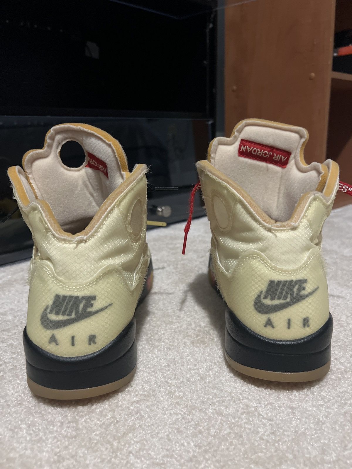 Jordan Brand × Off-White Off white Jordan 5 Size US 11 / EU 44 - 3 Thumbnail