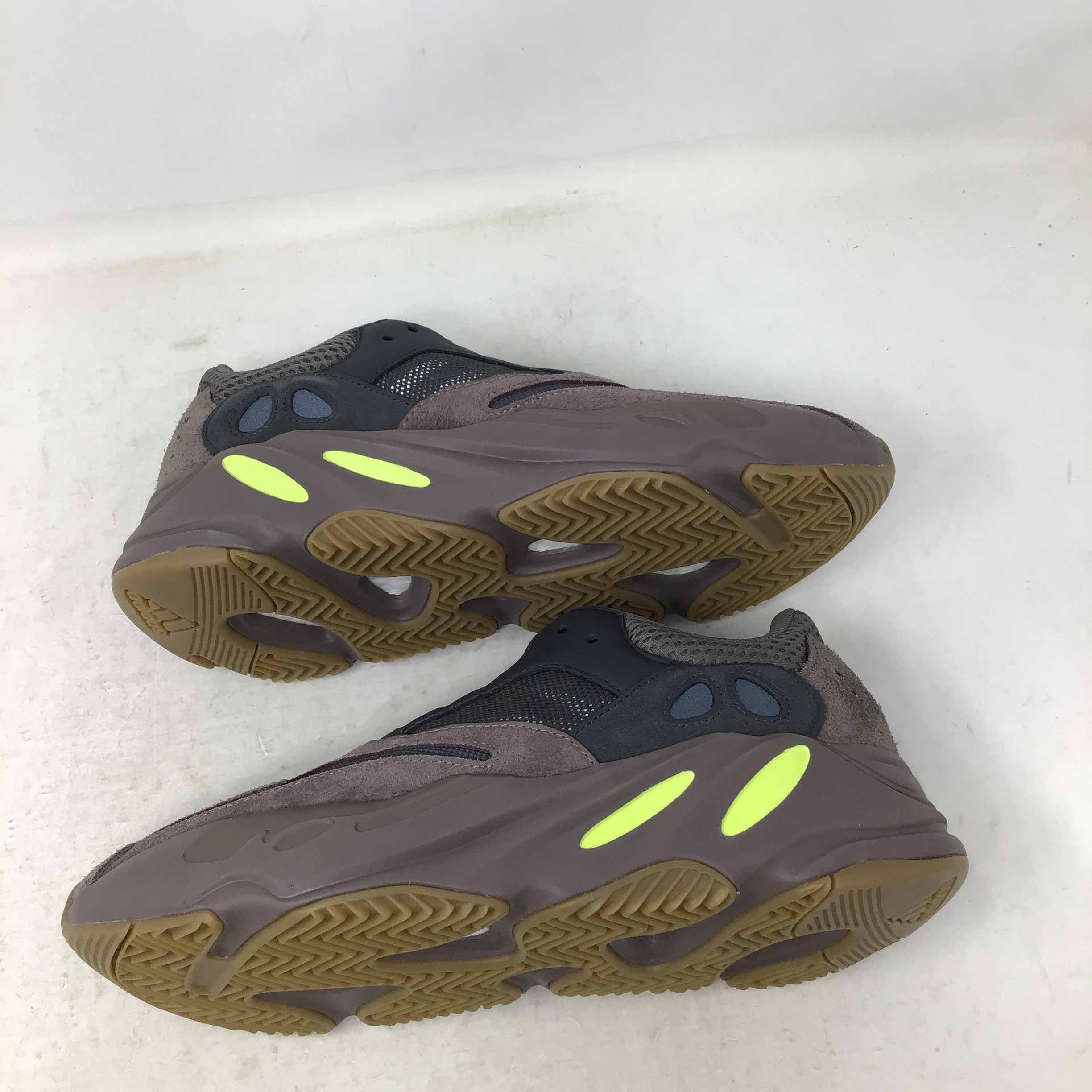 Adidas Yeezy Boost 700 Mauve Grailed