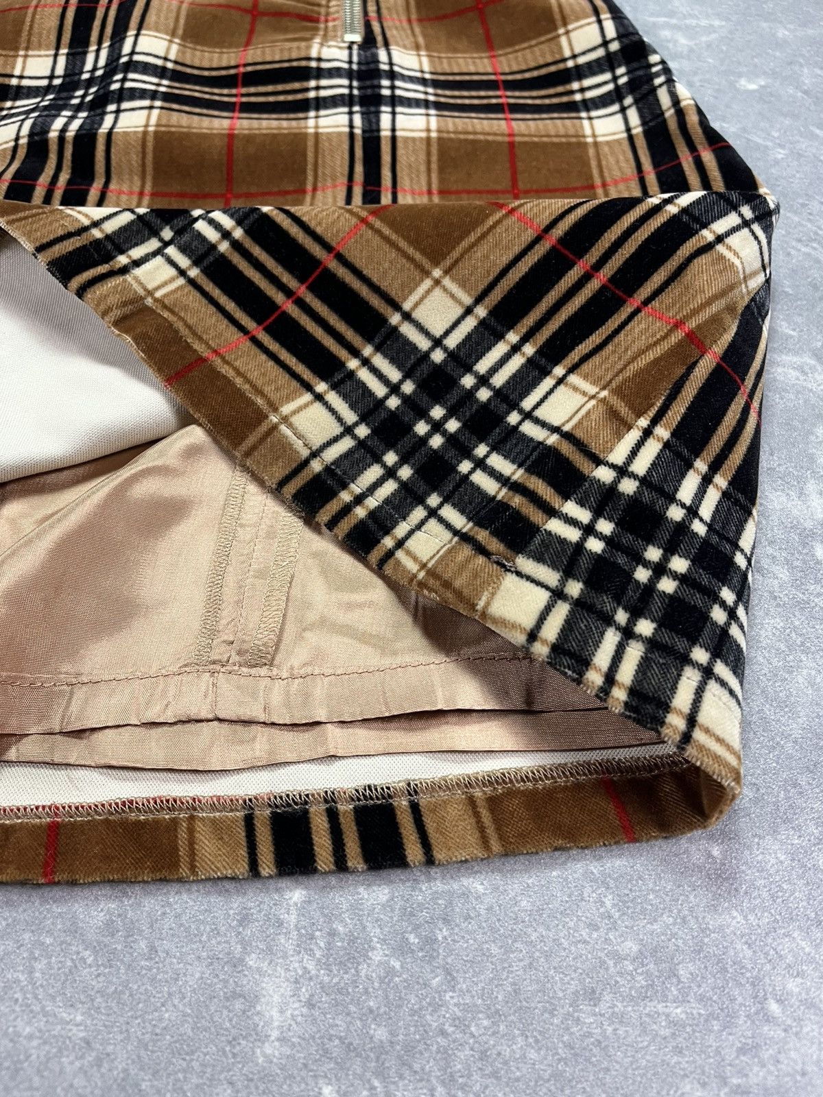 Jean Paul Gaultier 00s Jean Paul Gaultier Double Zipper Checkered Velvet Skirt Size 28" / US 6 / IT 42 - 4 Thumbnail
