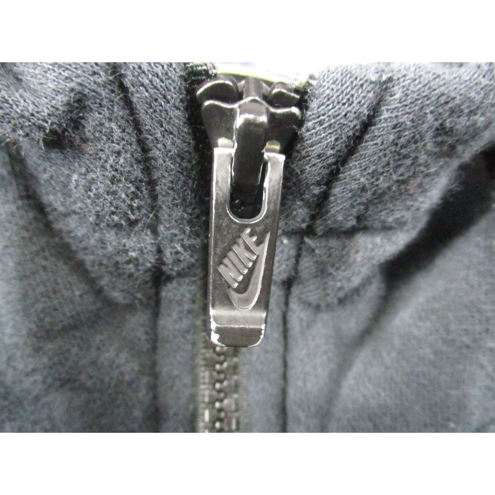 Nike Nike Hoodie Mens 2XL Black Full Zip Sweatshirt Swoosh Logo BV2645-00A Athletic Size US XXL / EU 58 / 5 - 3 Thumbnail