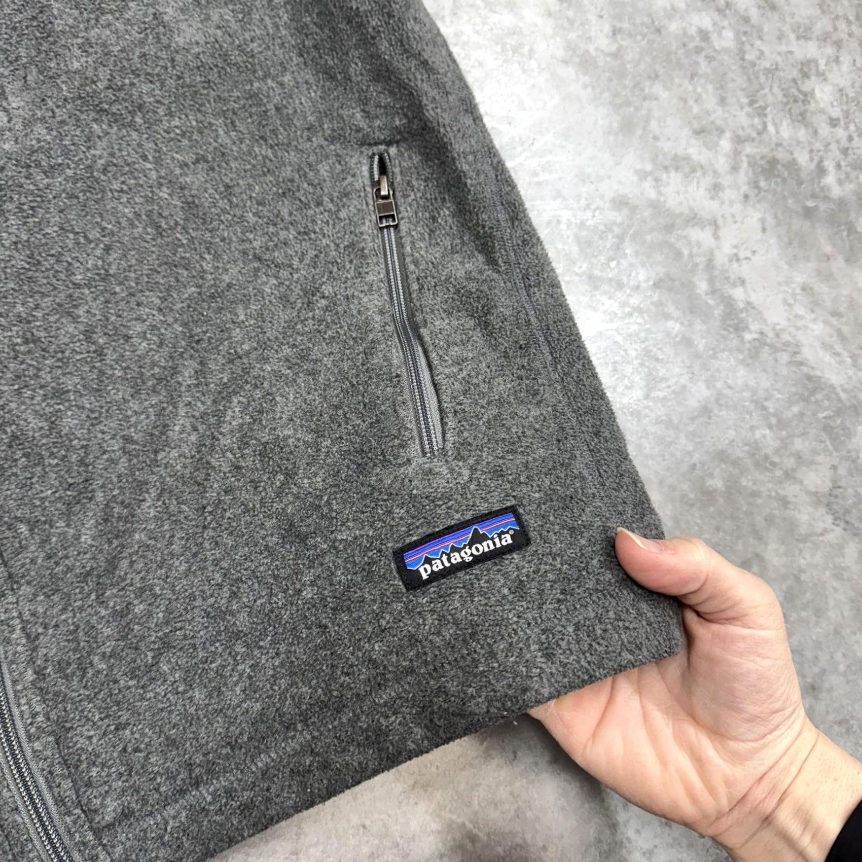Patagonia Patagonia Synchilla Fleece Vest Mens L Gray Full Zip Alabama Crimson Tide Vest Size US L / EU 52-54 / 3 - 2 Thumbnail