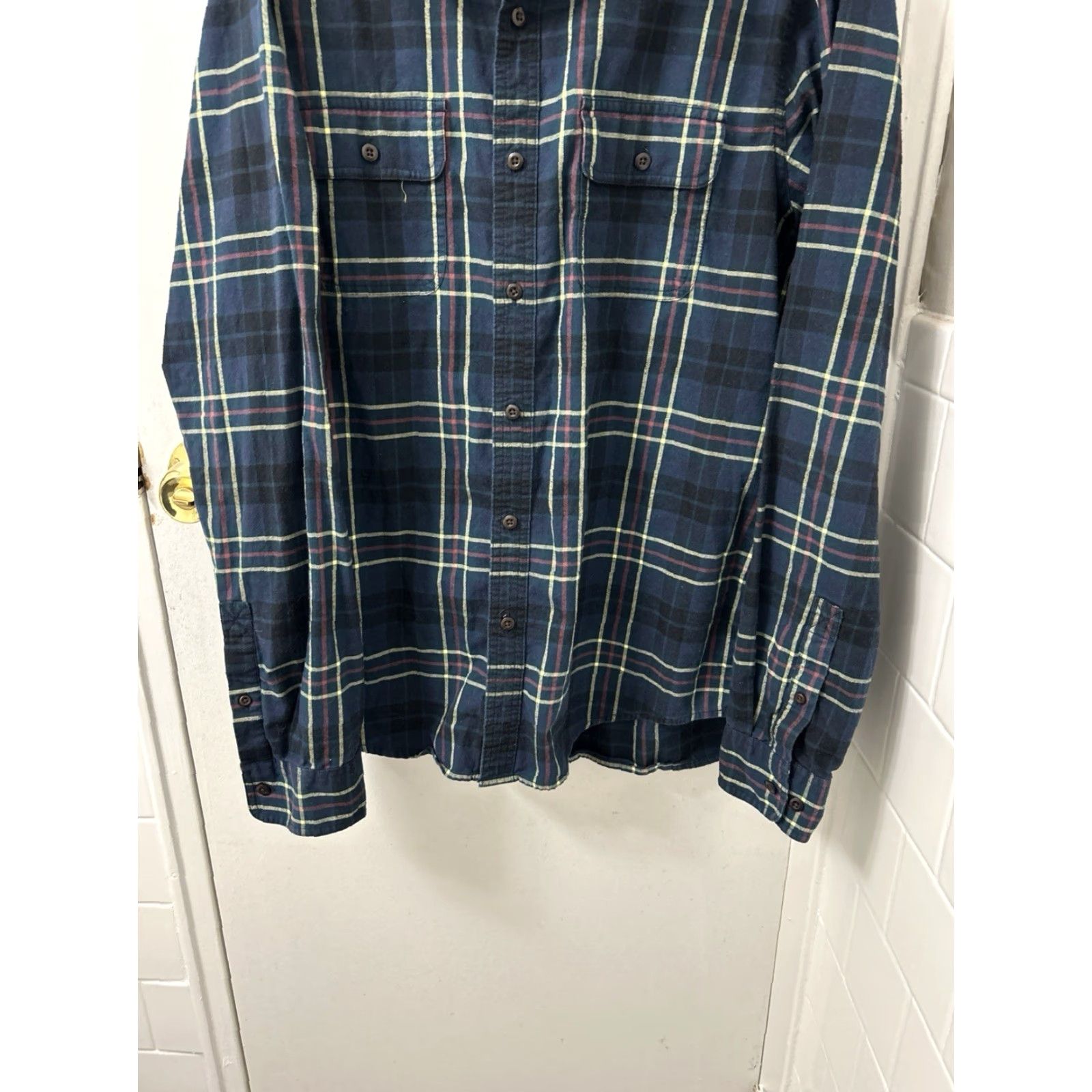 Vintage LL Bean Signature Castine Flannel Shirt Mens L Blue Plaid Slim Fit 300564 Size US L / EU 52-54 / 3 - 3 Thumbnail