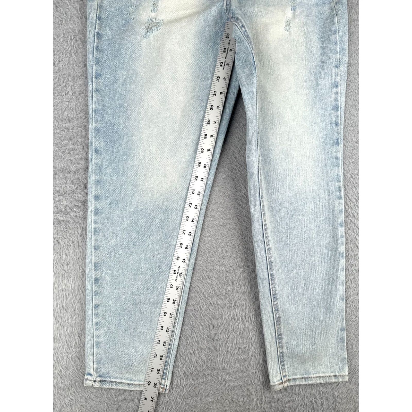 Vintage Time And Tru Jeans Womens 8 Blue Skinny Mom Distressed Light Wash 29x27 NEW Size 30" / US 8 / IT 44 - 7 Thumbnail