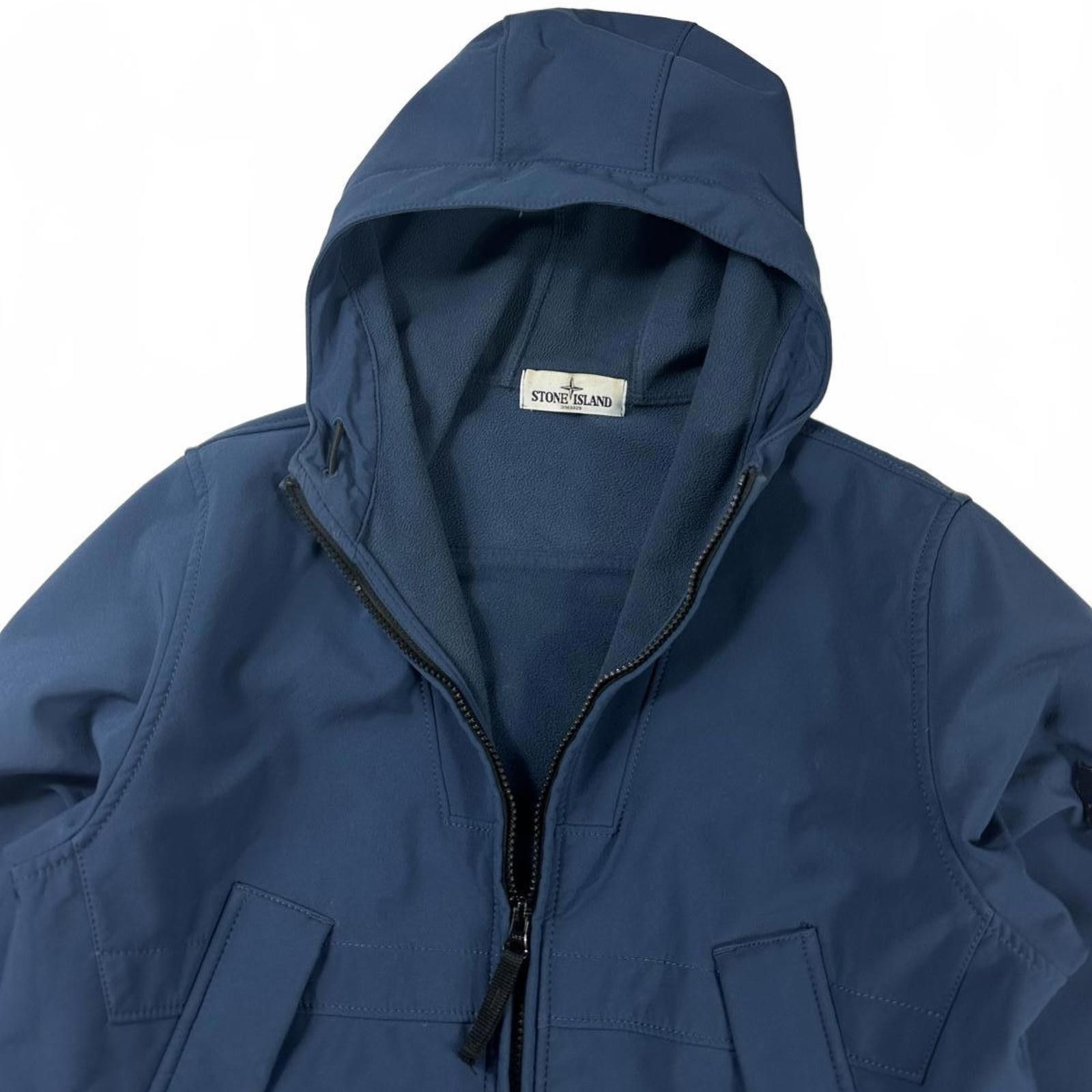 Stone Island Stone Island Soft Shell-R Hooded Jacket Blue Small Size US S / EU 44-46 / 1 - 3 Thumbnail